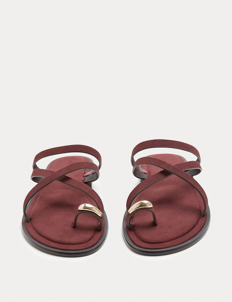 Suede Strappy Flat Toe Loop Sandals
