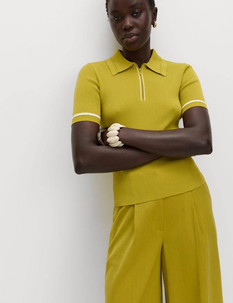 Collared Half Zip Fitted Knitted Top