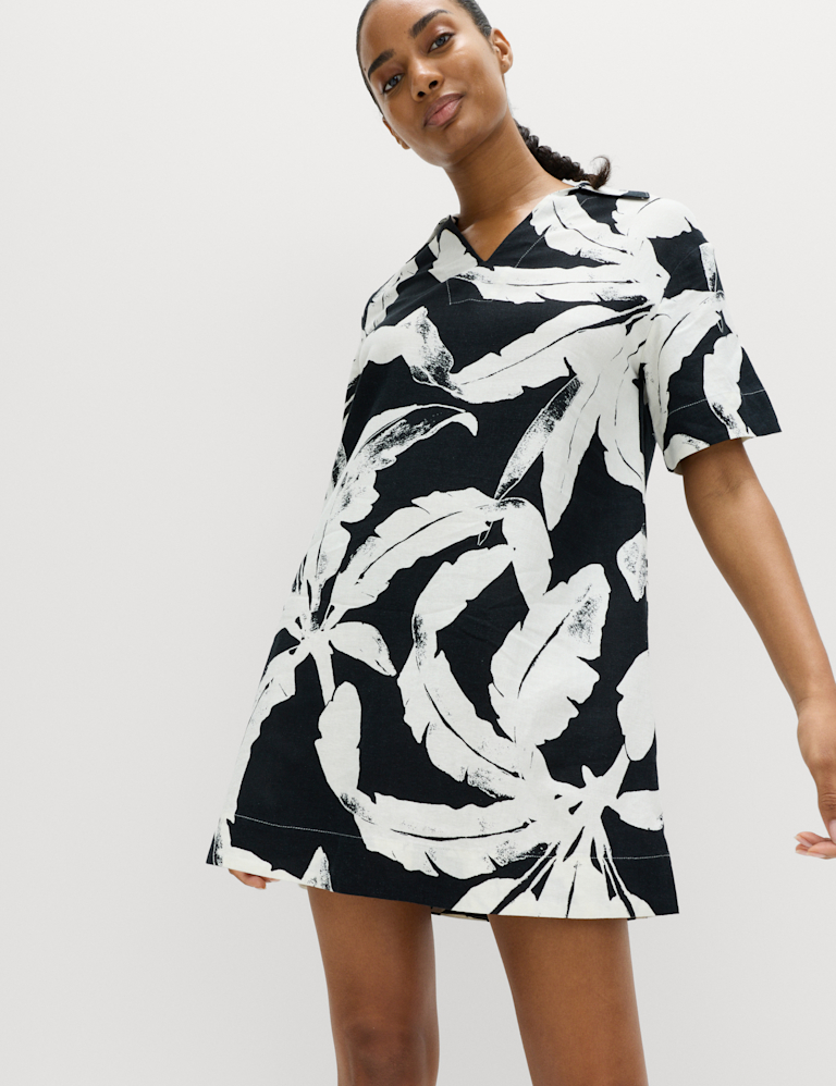 Linen Rich Printed V-Neck Popover Dress Linen Rich Printed V-Neck Popover Dress
