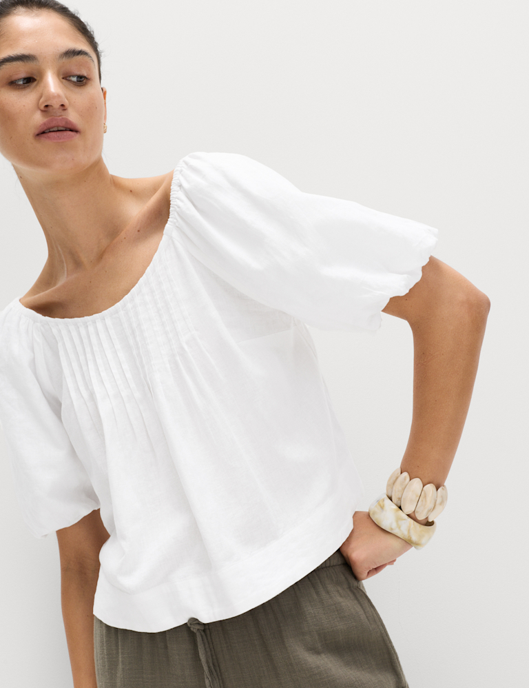 Linen Rich Pleated Puff Sleeve Top Linen Rich Pleated Puff Sleeve Top