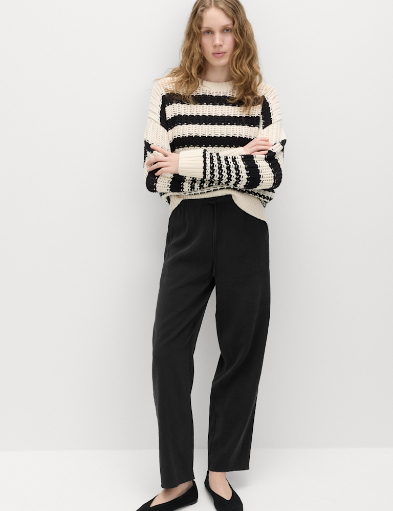 Pull On Elasticated Waist Straight Leg Trousers