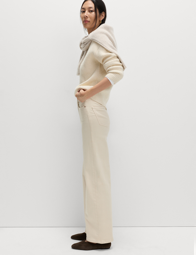 The Wide-Leg Jeans