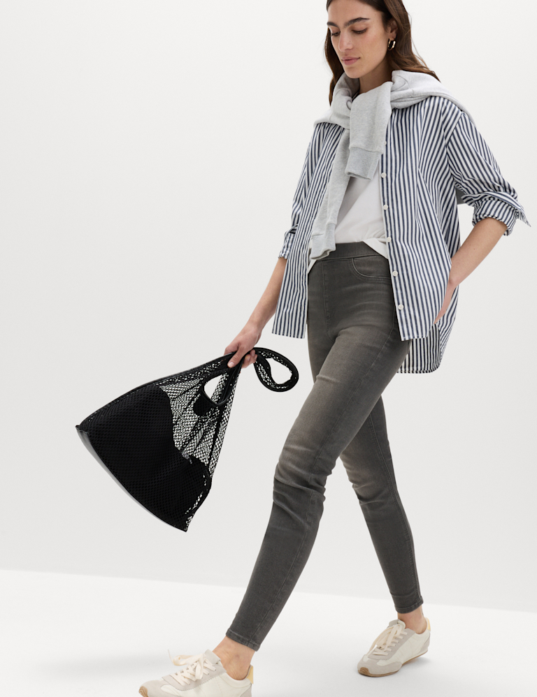Pull on High Waisted Jegging