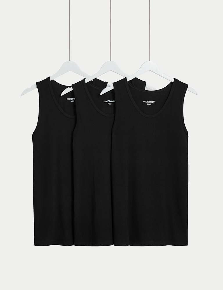 3 Pack Cotton Rich Cool & Fresh™ Vests