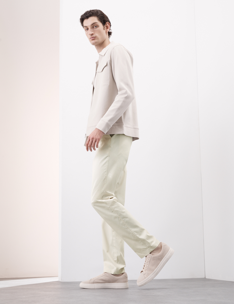 Regular Fit Super Lightweight Chinos
