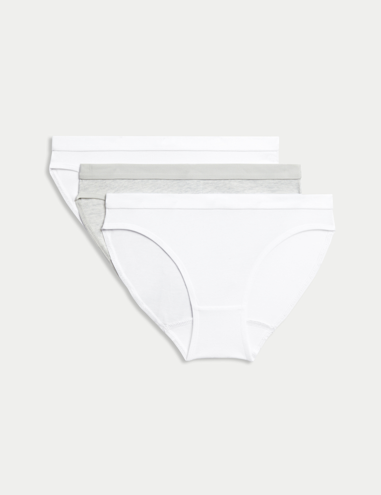3 Pack Cotton with Stretch Knickers (6-16 Yrs)