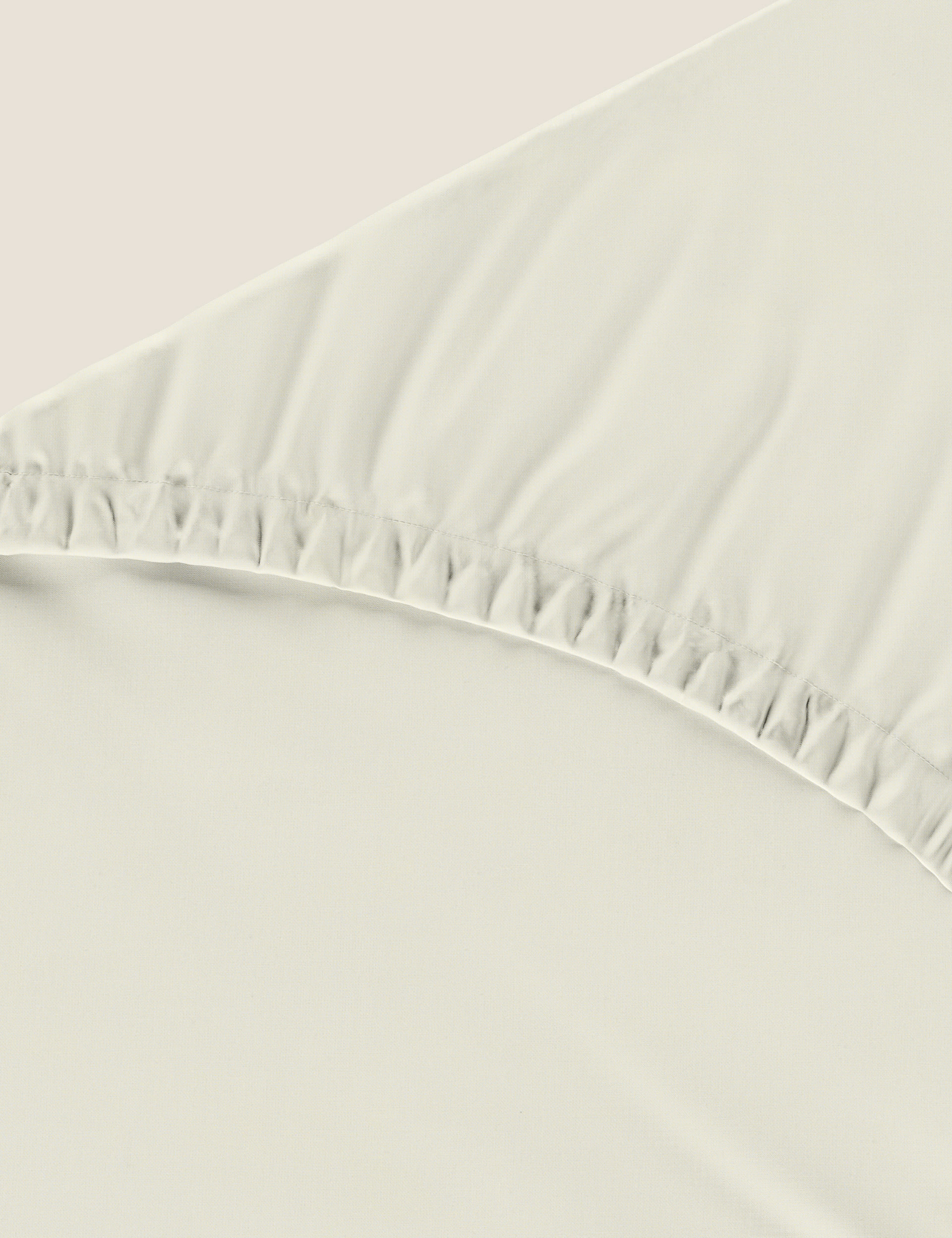 Pure Cotton 180 Thread Count Deep Fitted Sheet 4 of 4