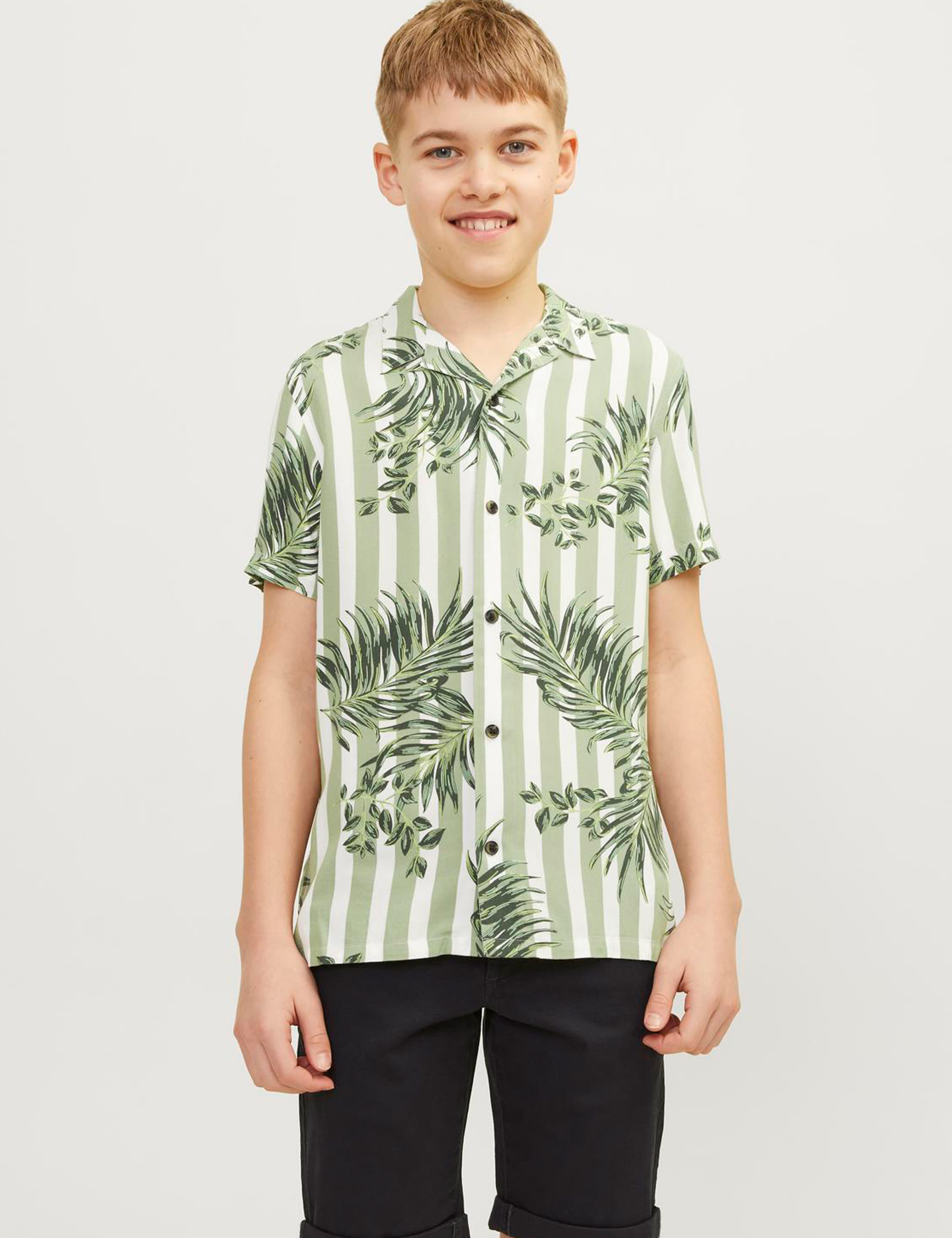 Pure Cotton Printed Shirt (8-16 Yrs) 3 of 8