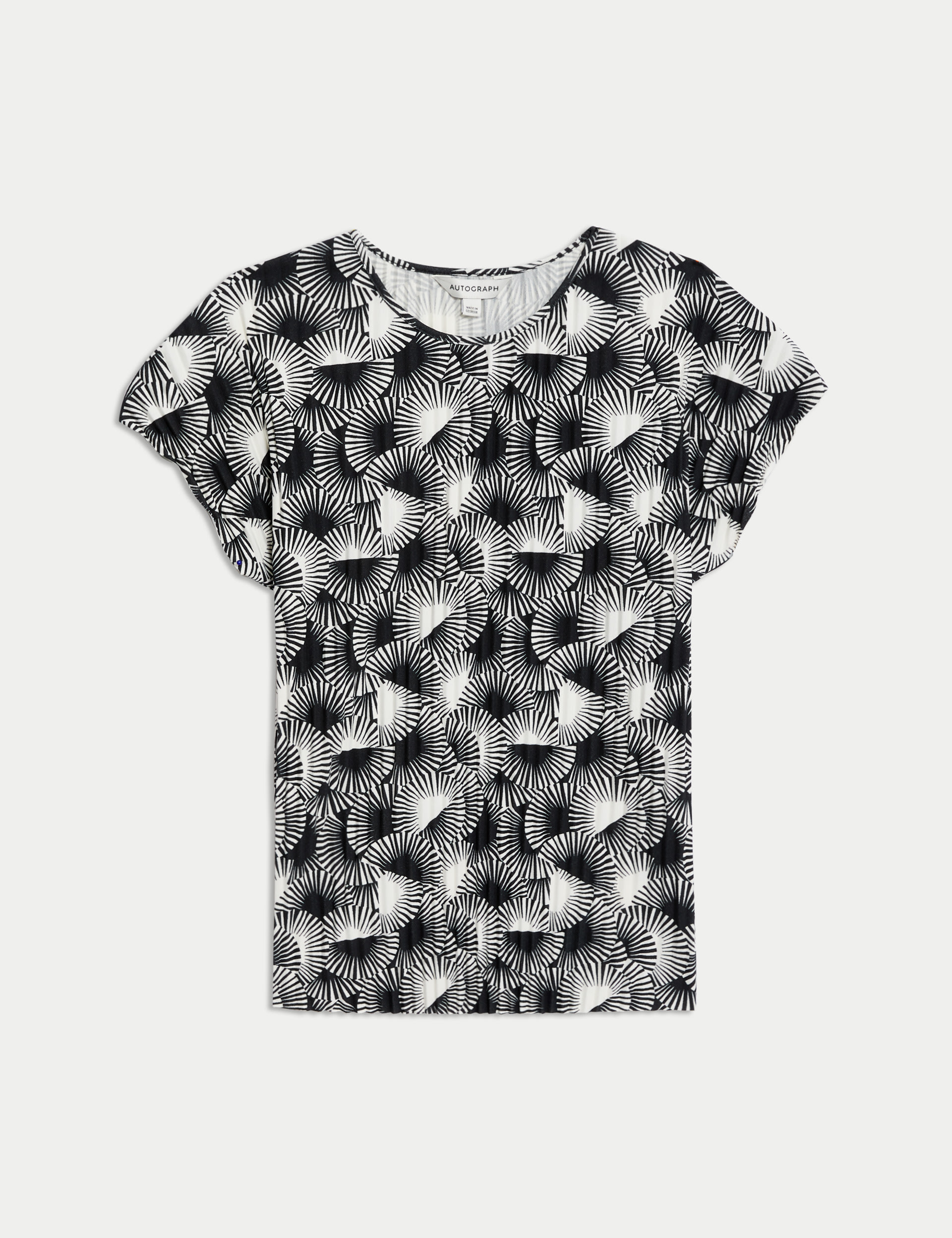 Plisse Printed T-Shirt 2 of 7