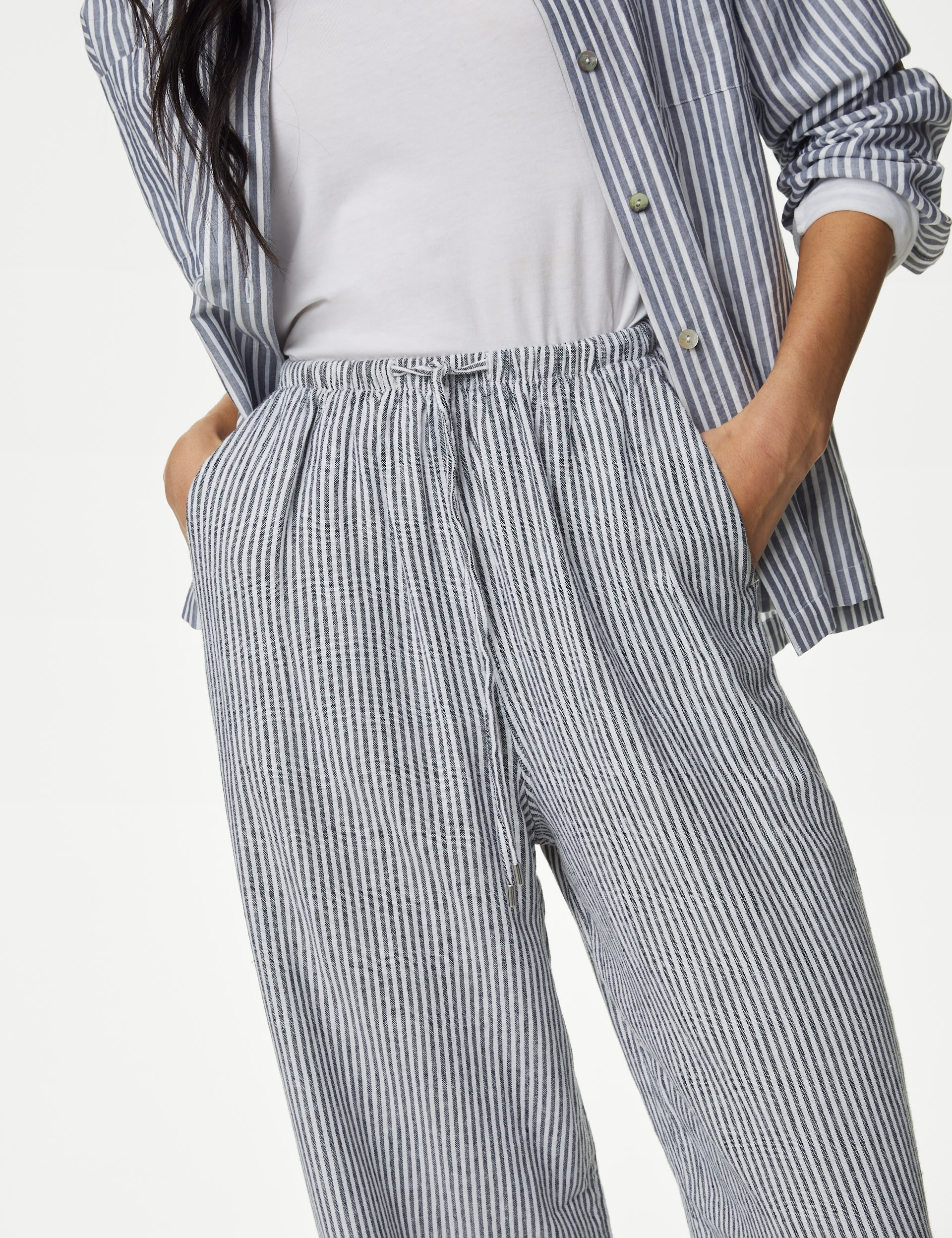 Linen Blend Wide Leg Trousers 3 of 5