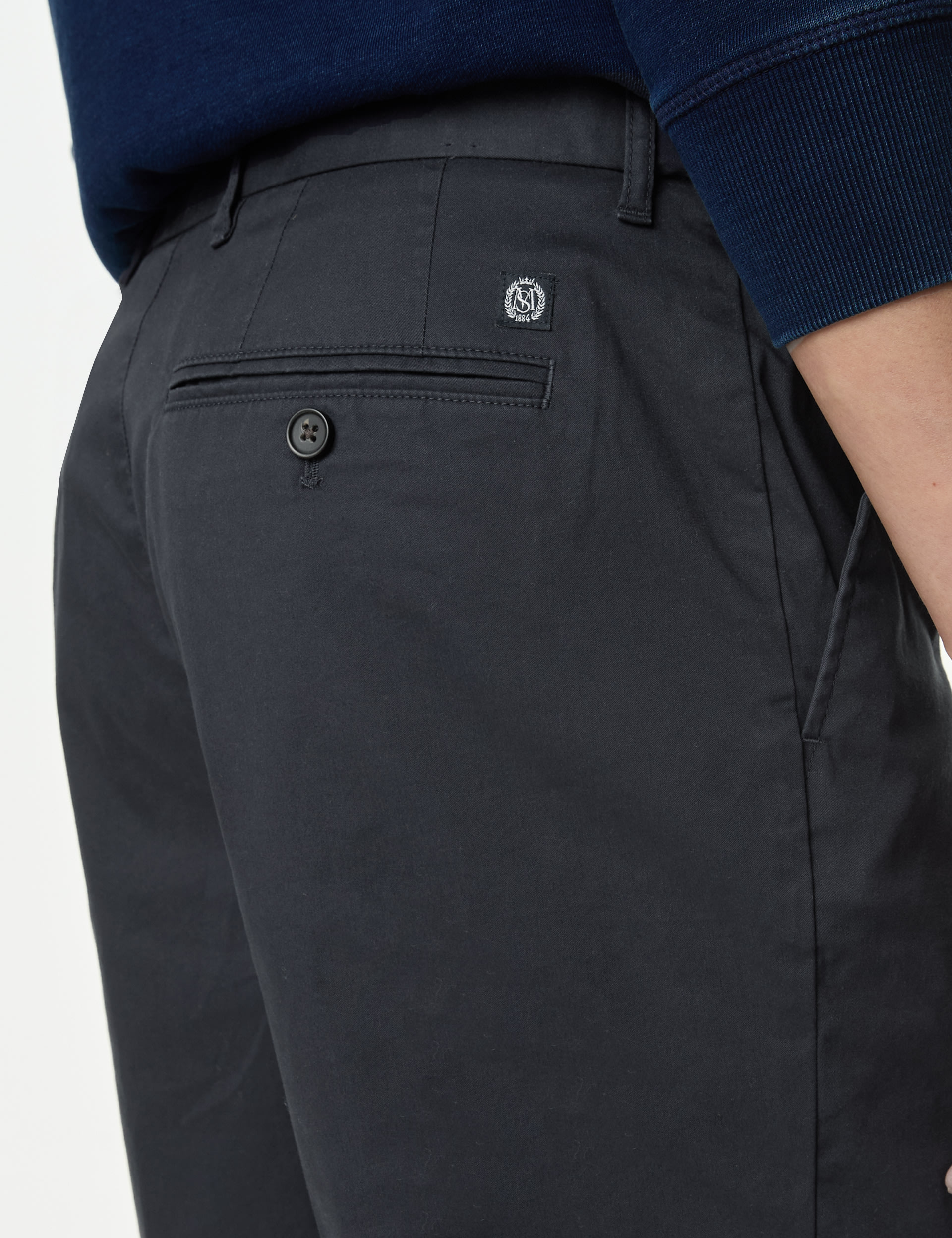 Super Lightweight Stretch Chino Shorts 4 of 7