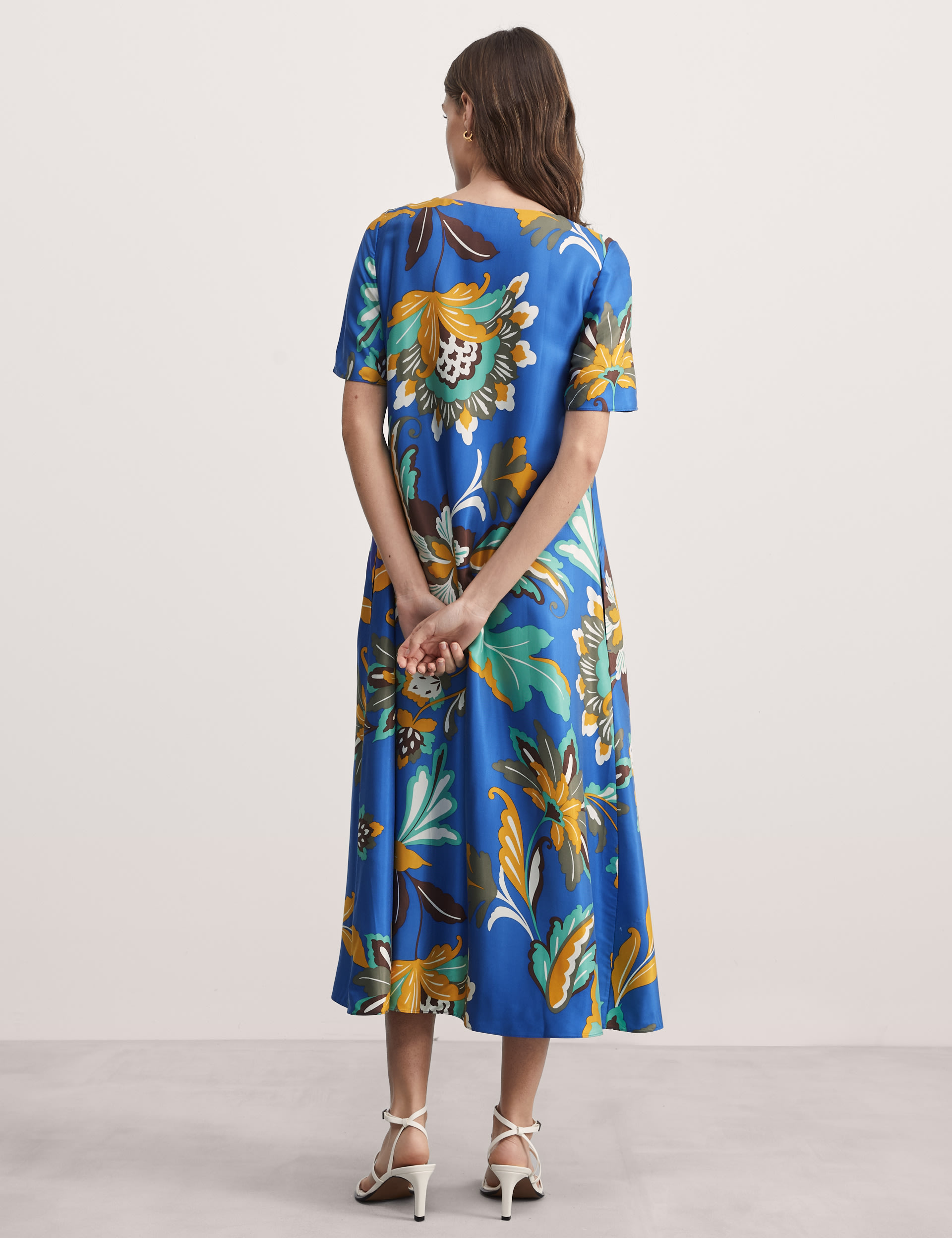 Printed V-Neck Midi Shift Dress 5 of 5