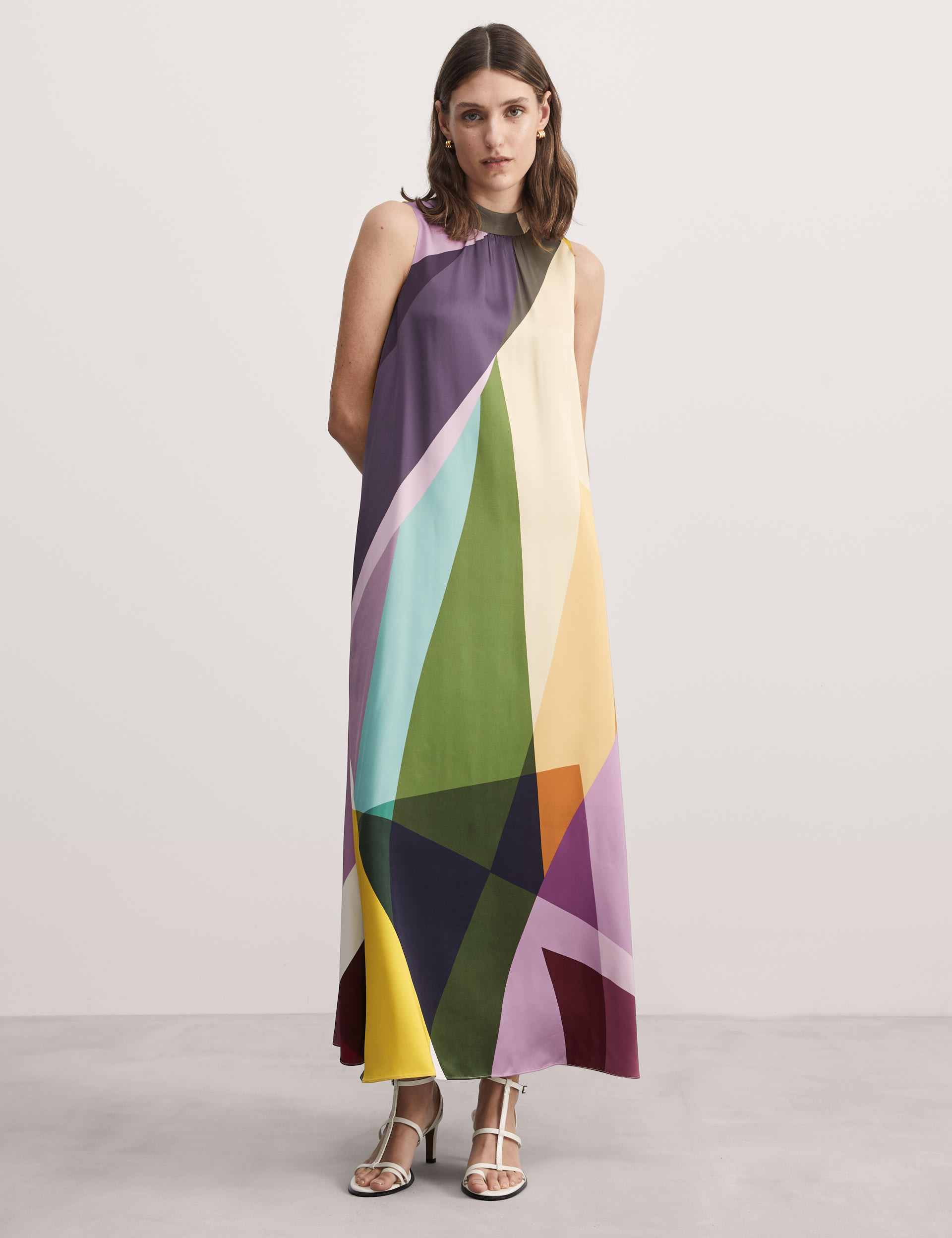 Printed Funnel Neck Maxi Shift Dress 4 of 7