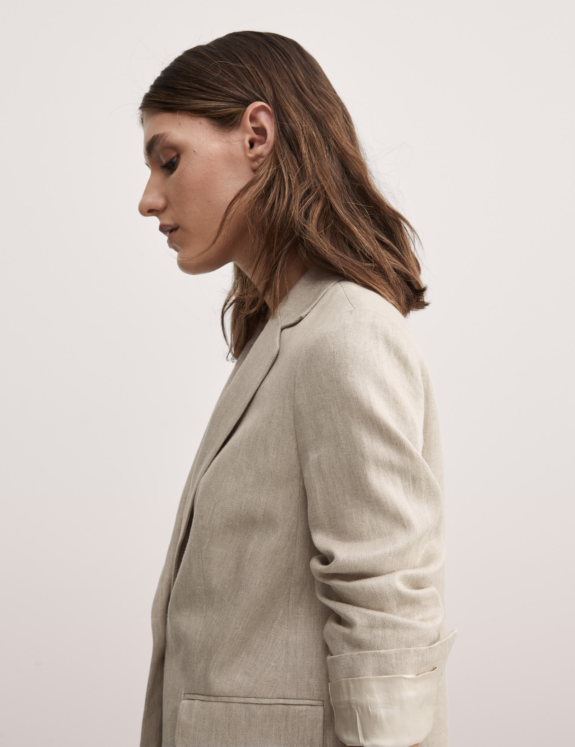 Pure Linen Relaxed Blazer 4 of 11