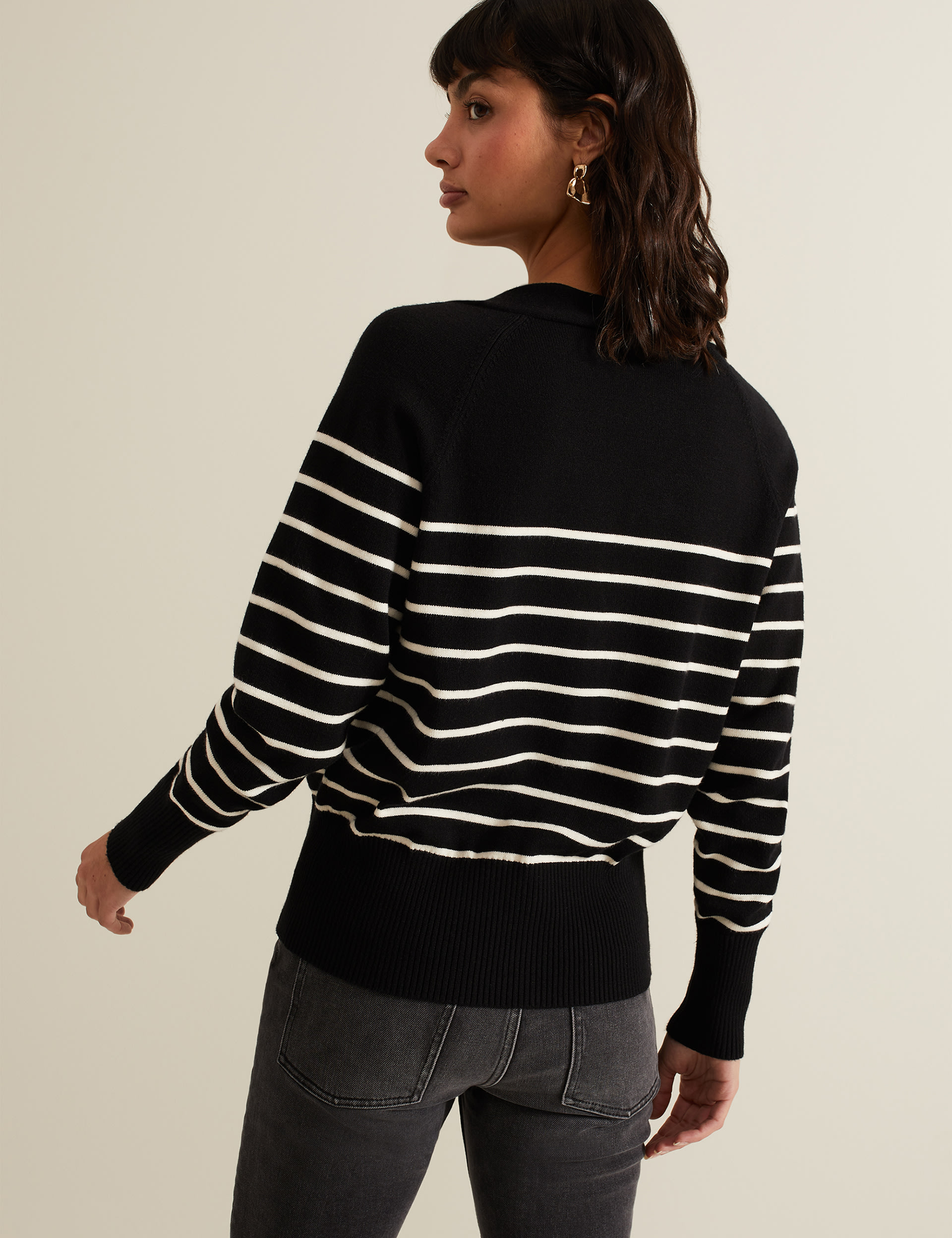 Striped V-Neck Cardigan 3 of 6