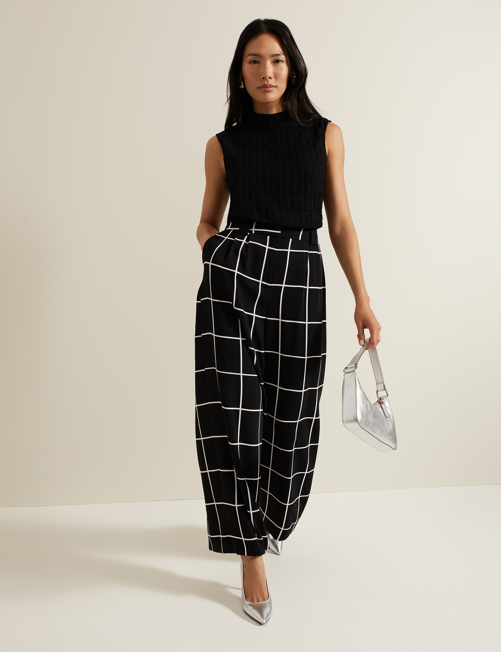 Checked Elasticated Waist Wide Leg Trousers 8 of 8