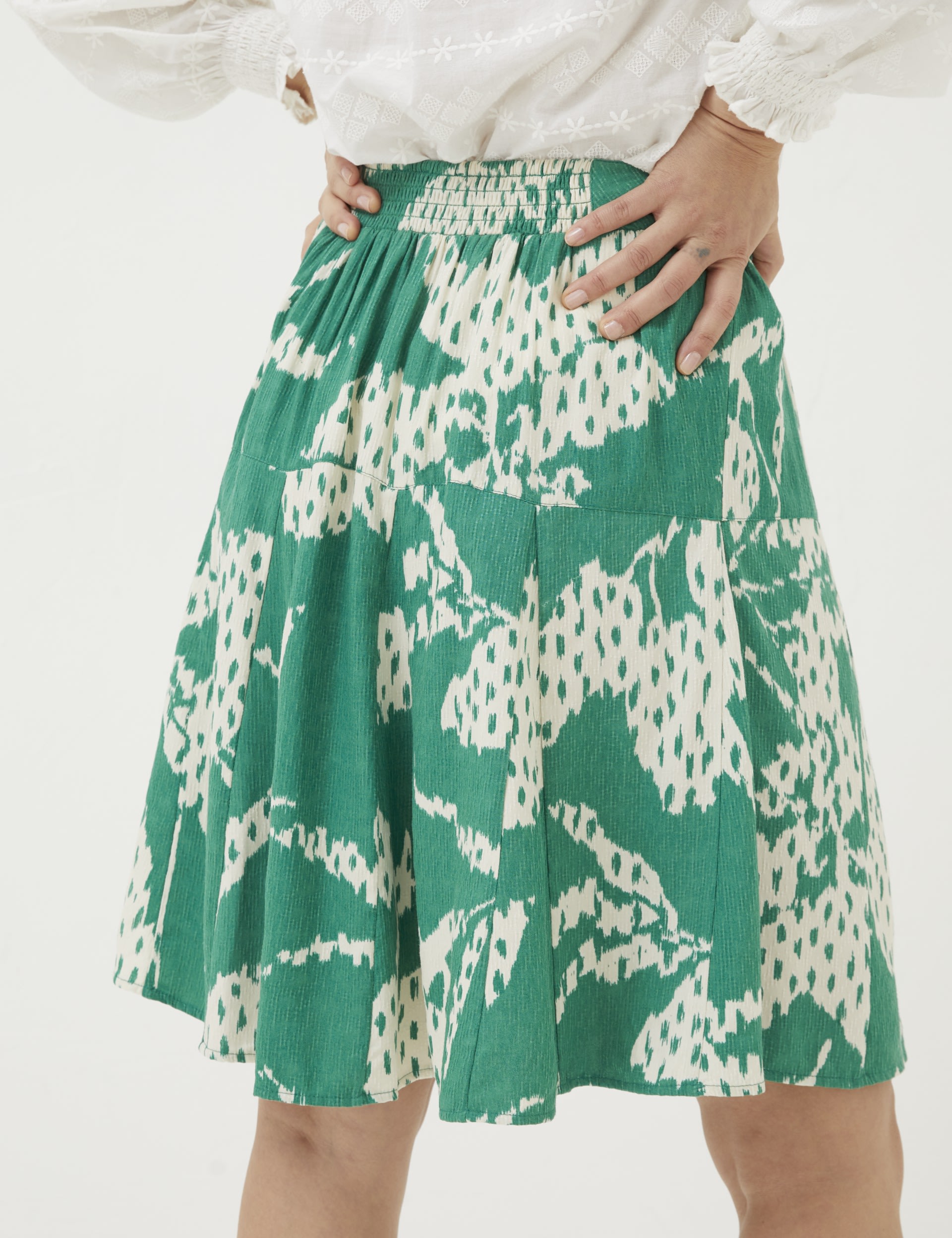 Printed Knee Length Skater Skirt FatFace M S