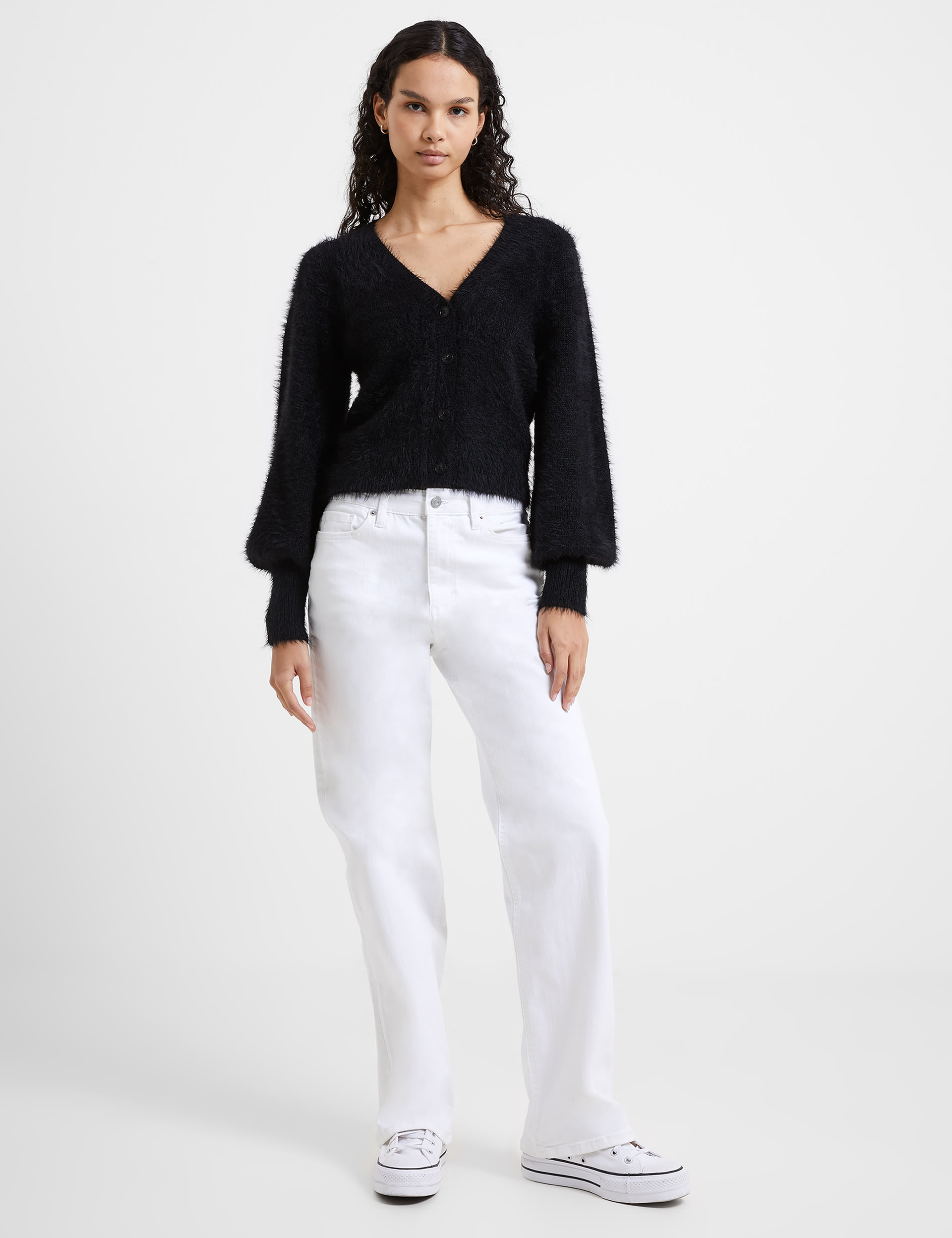 V NECK BUTTON FRONT APPLIQUE CARDIGAN