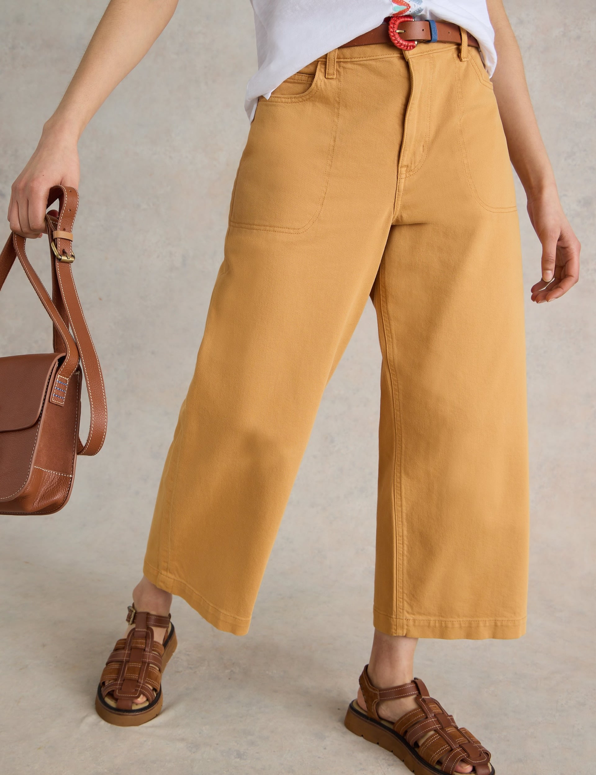 Mid Rise Wide Leg Cropped Jeans 3 of 6