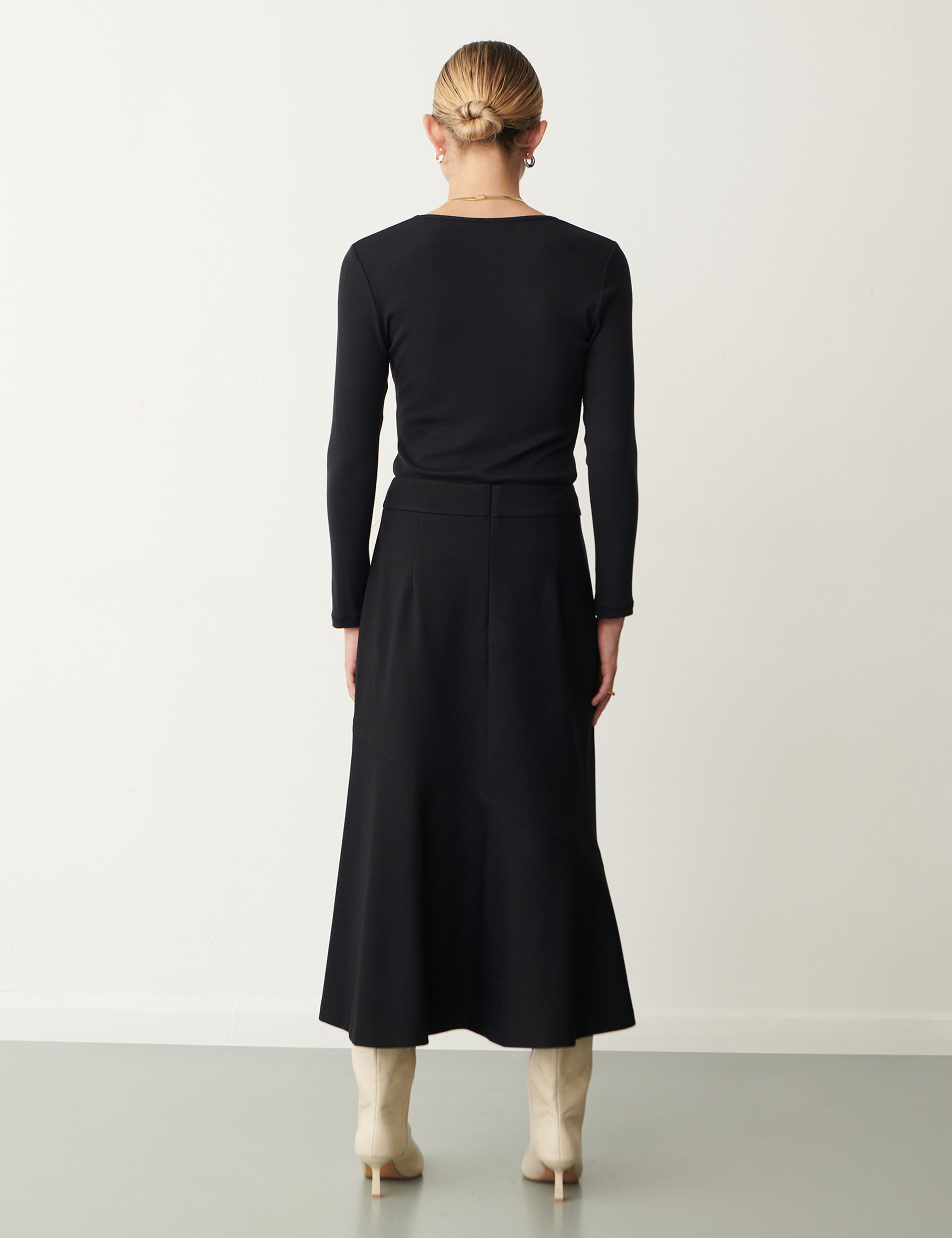 Seamed Stitch Detail A-Line Mini Skirts