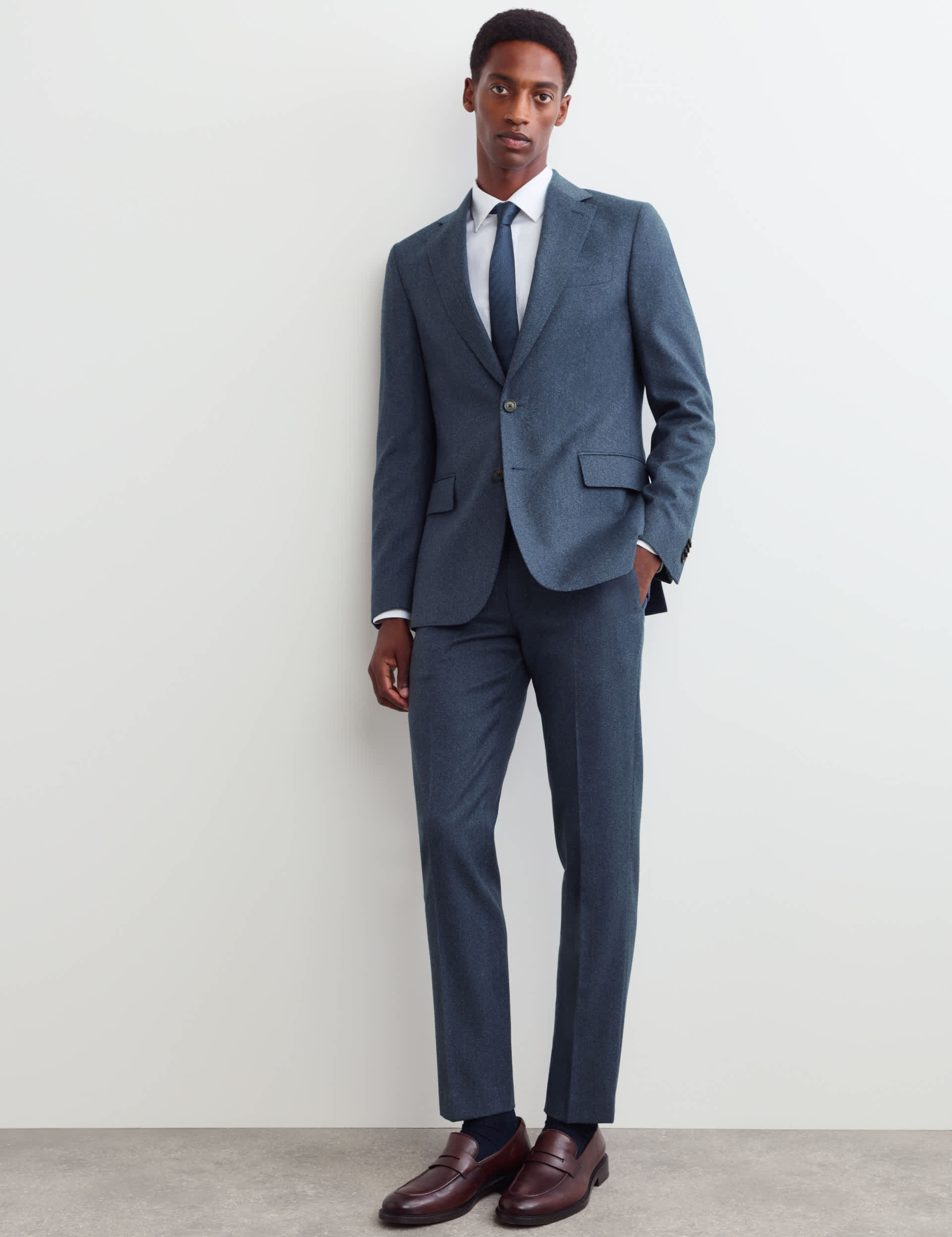 2 Piece Tailored Fit Pure Wool Mouliné Suit thumbnail 6