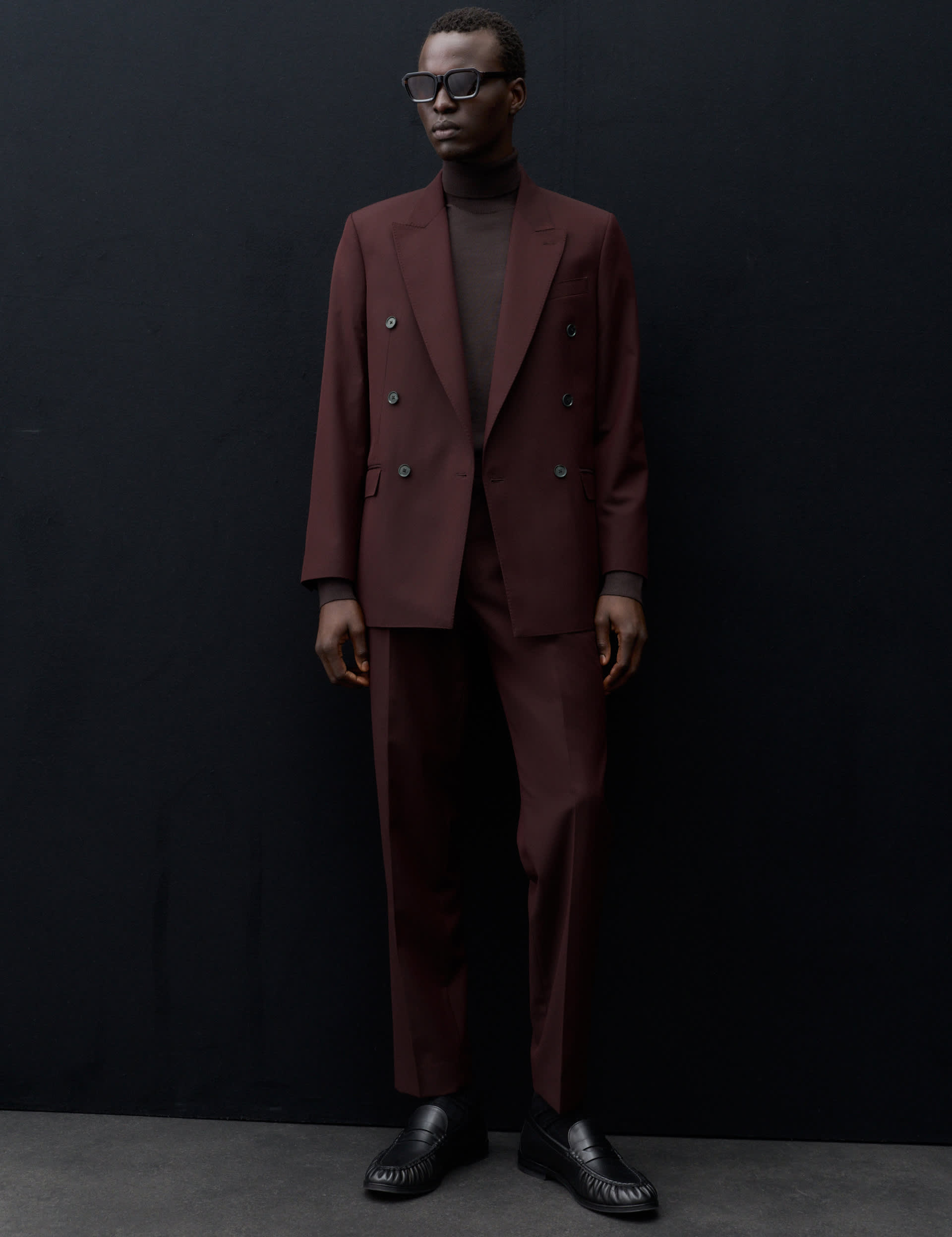 2 Piece Merino Wool Rich Double Breasted Suit thumbnail 5