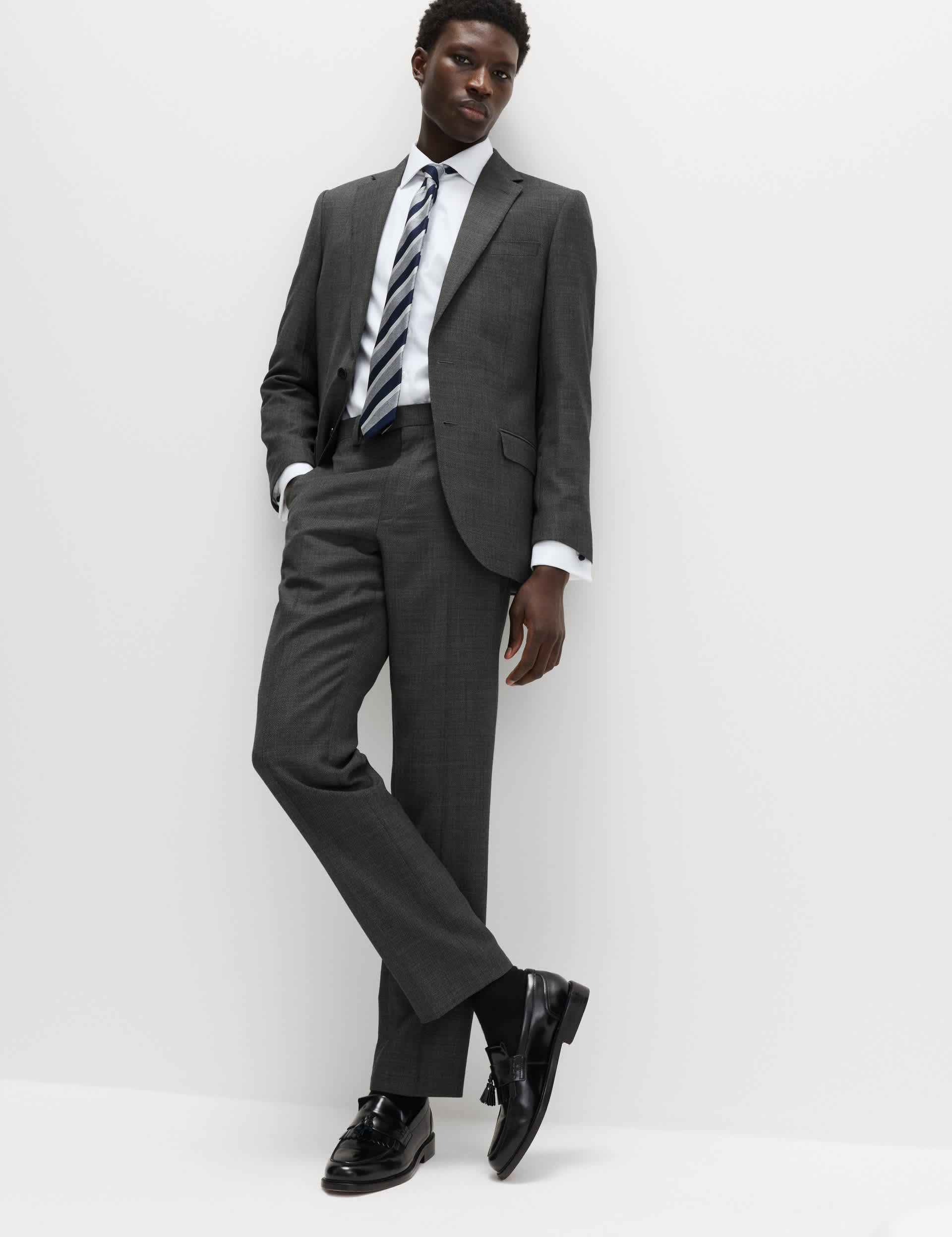 2 Piece Regular Fit Pure Wool Suit thumbnail 2