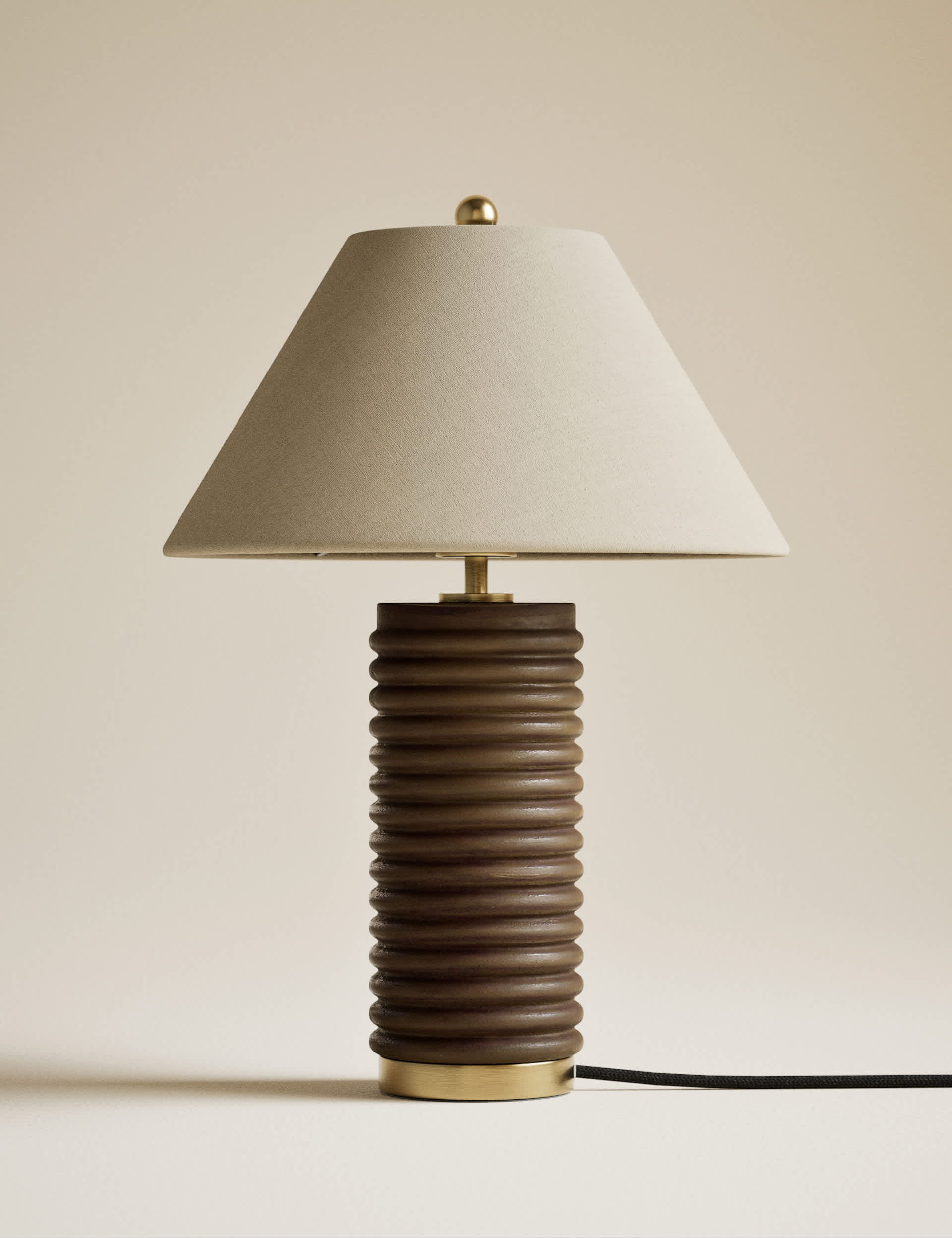 Wooden Ribbed Table Lamp
