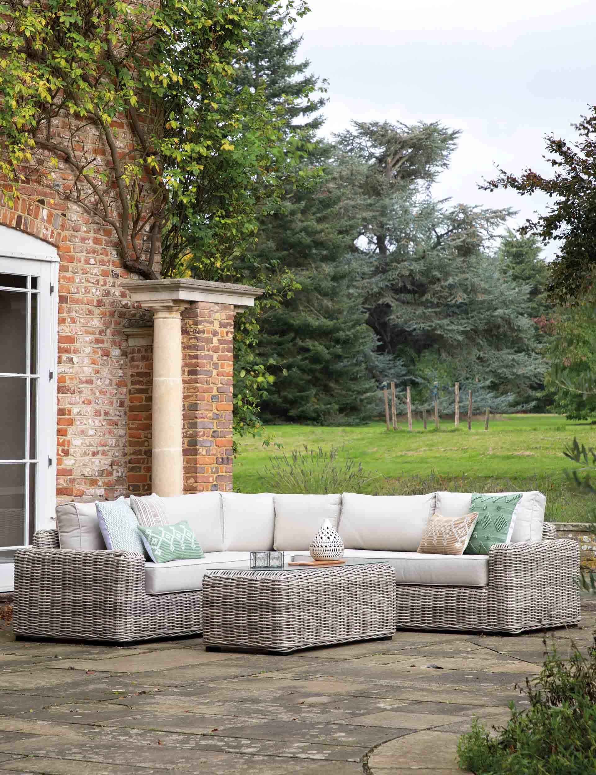 Ragusa Corner Lounge Set