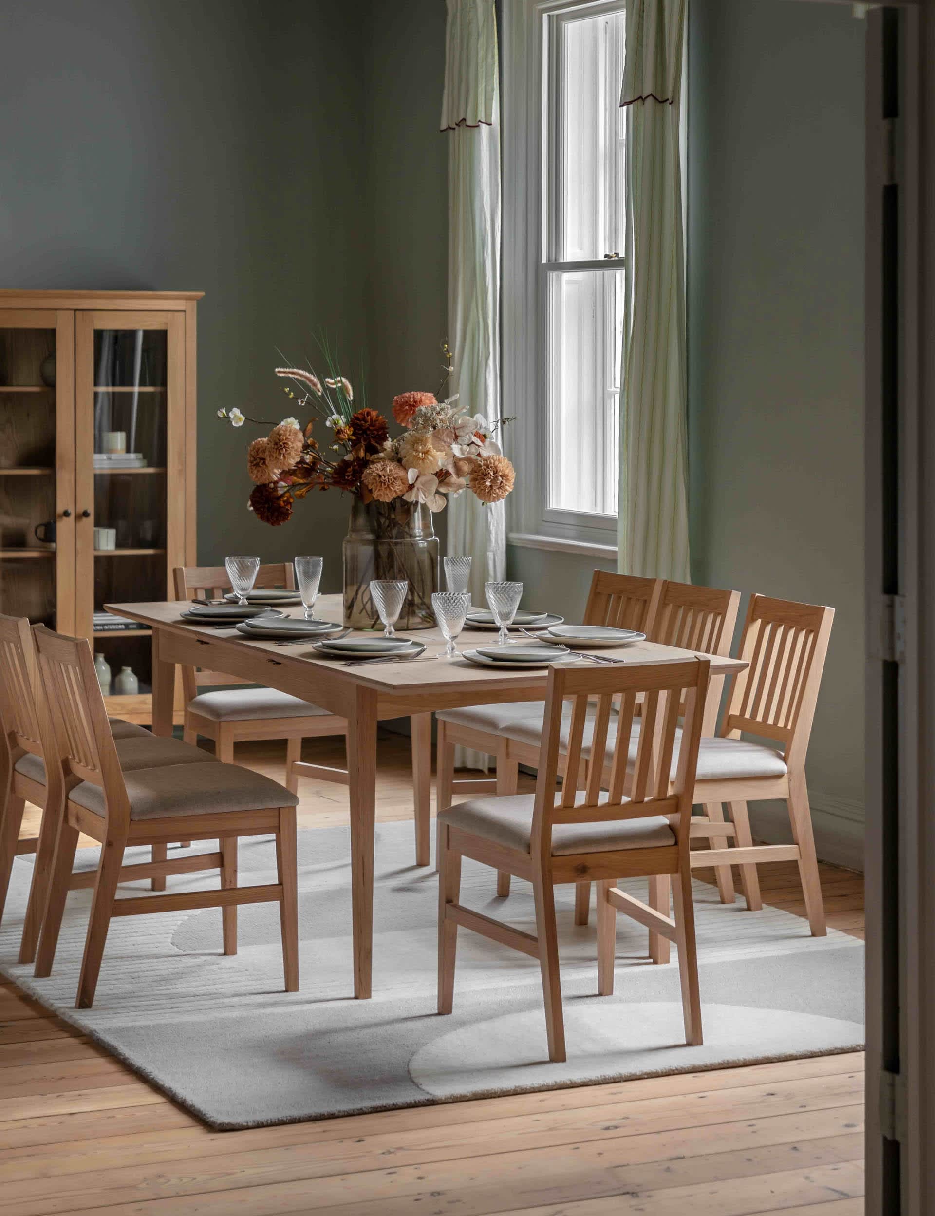 Rye Oak Extendable Dining Table