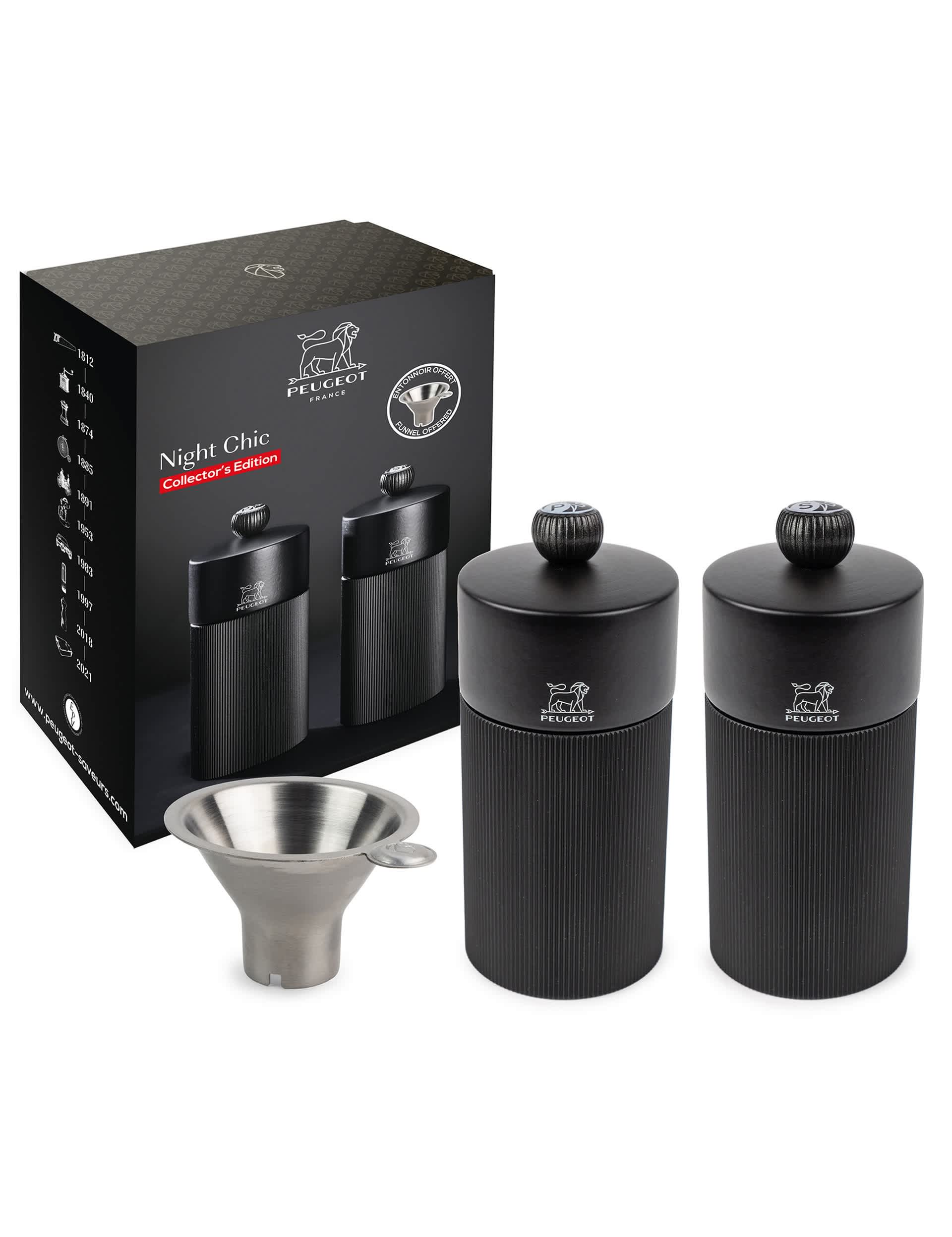 Wooden Salt & Pepper Mills 12cm