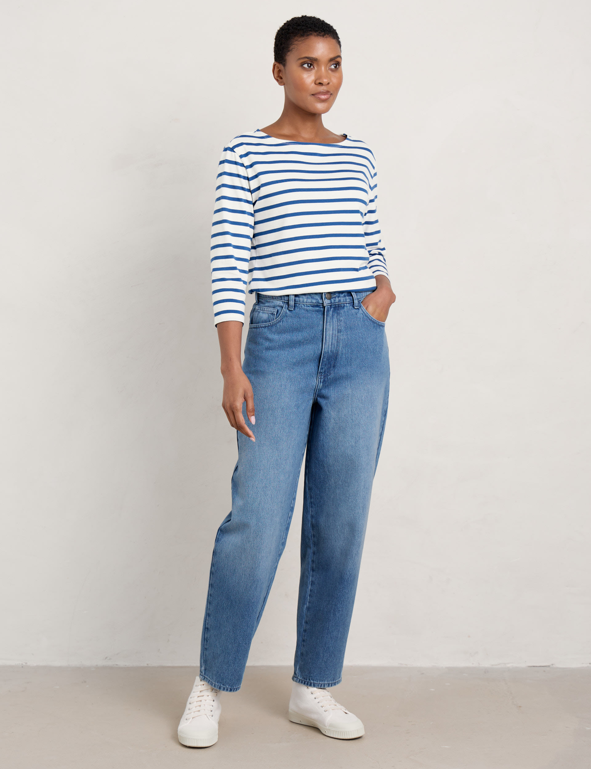 Lisa Barrel Ankle Jeans
