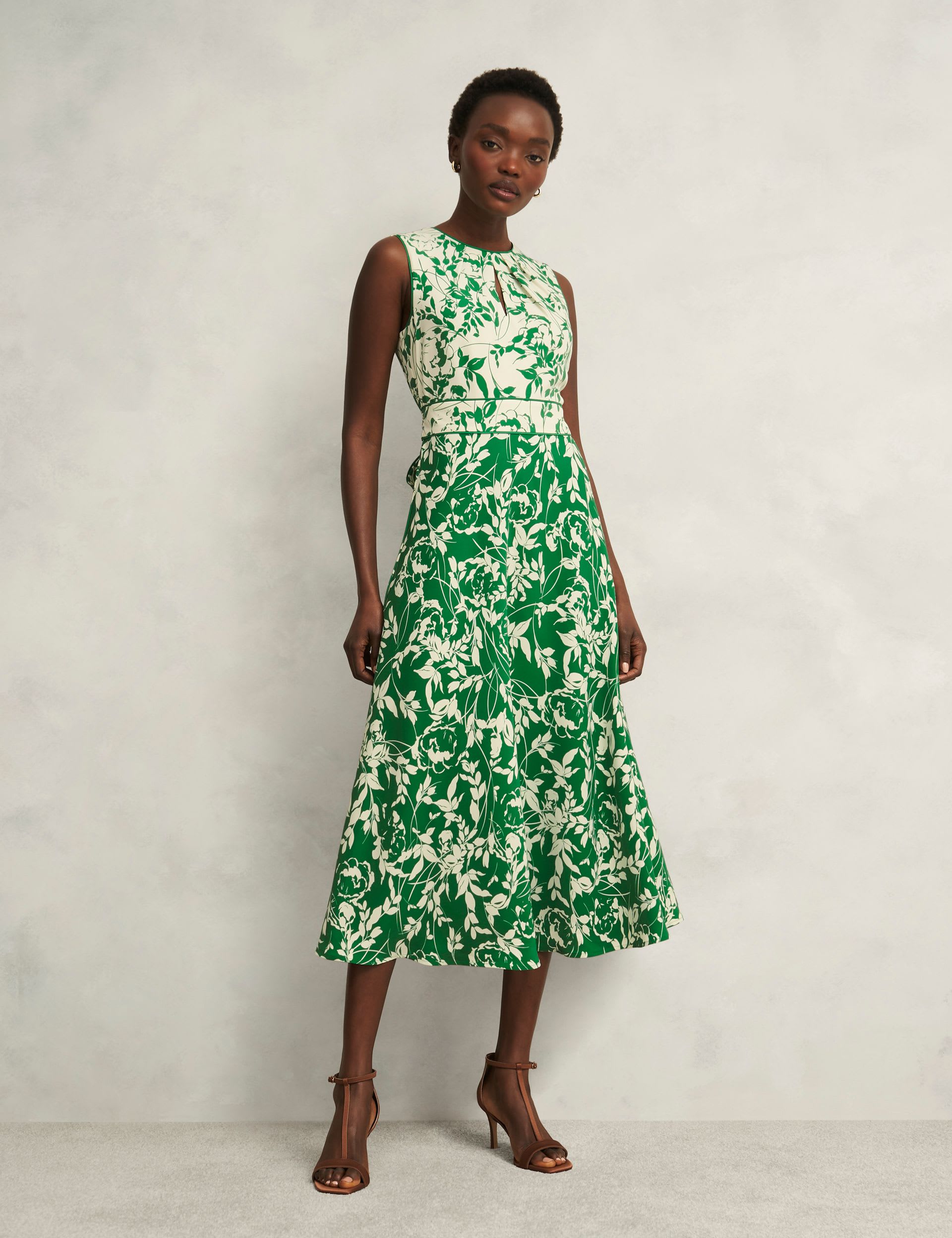 Floral Round Neck Midaxi Skater Dress