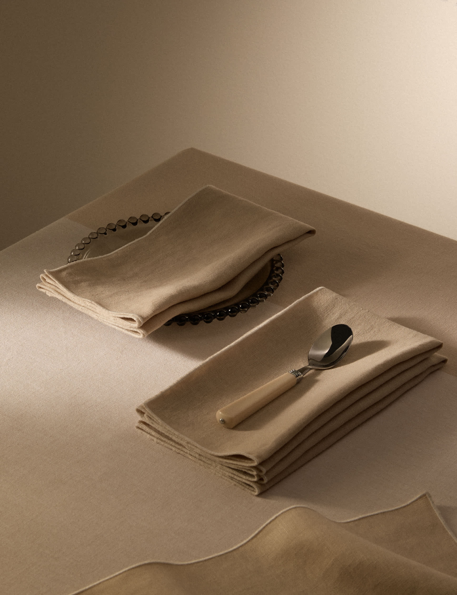 4 Pack Pure Linen Embroidered Edge Napkins