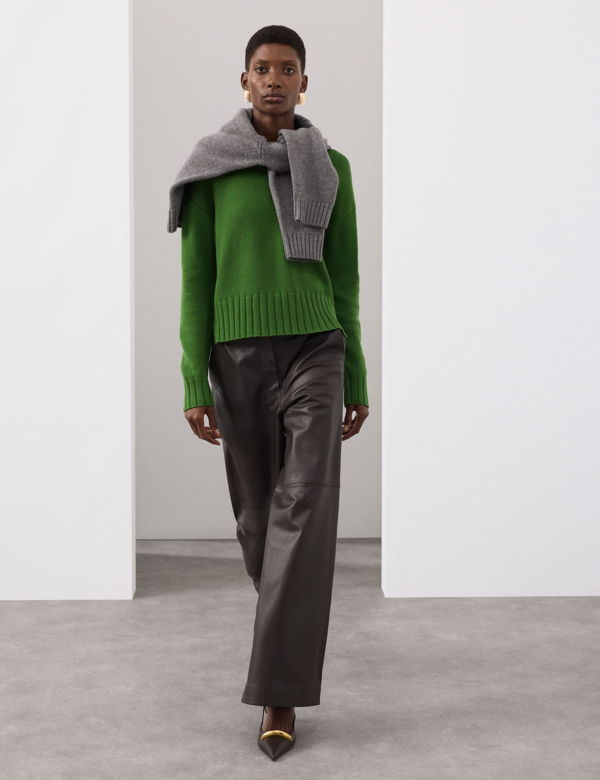 Pure Merino Wool Ribbed Crew Neck Jumper