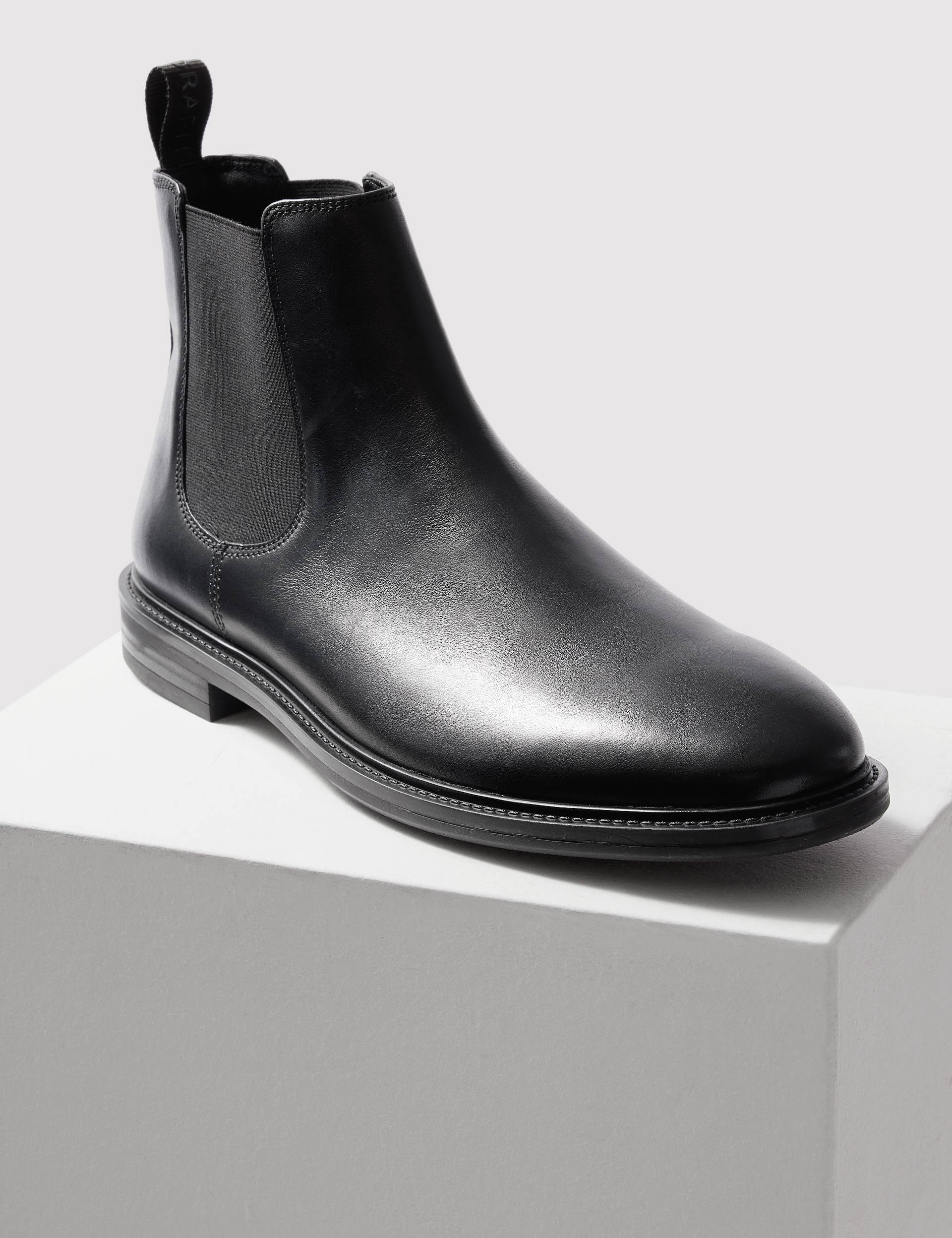 Leather Pull On Chelsea Boots Autograph M S