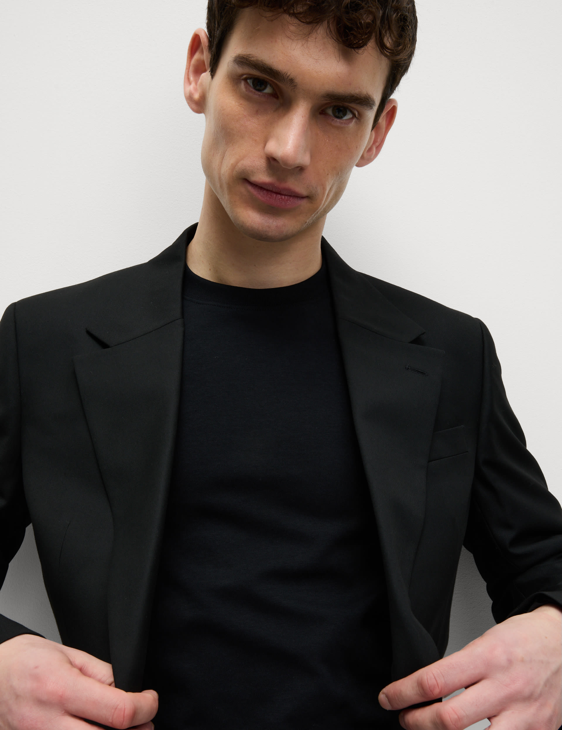 Relaxed Fit Stretch Ultimate Suit Jacket thumbnail 7