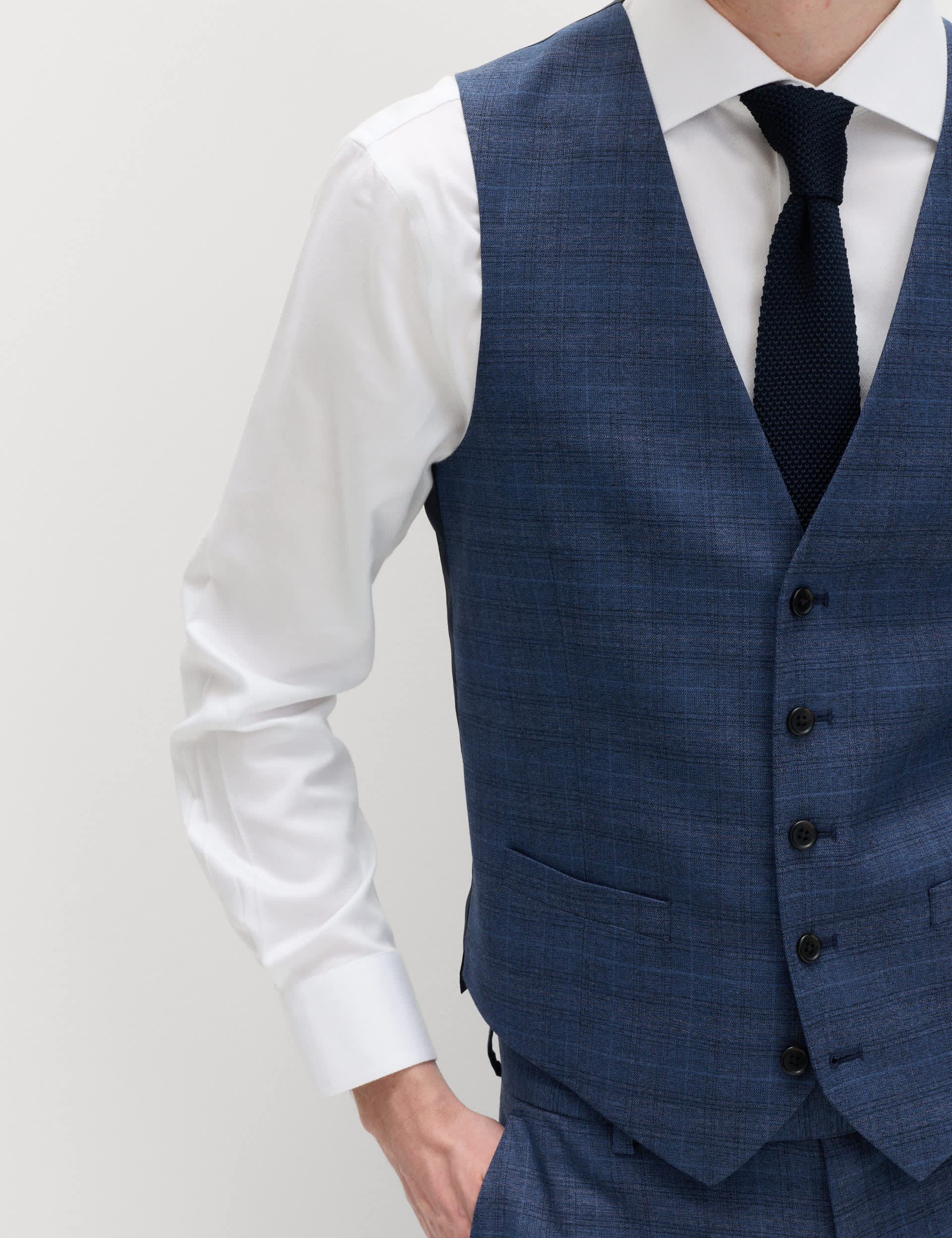 Textured Check Stretch Waistcoat thumbnail 3