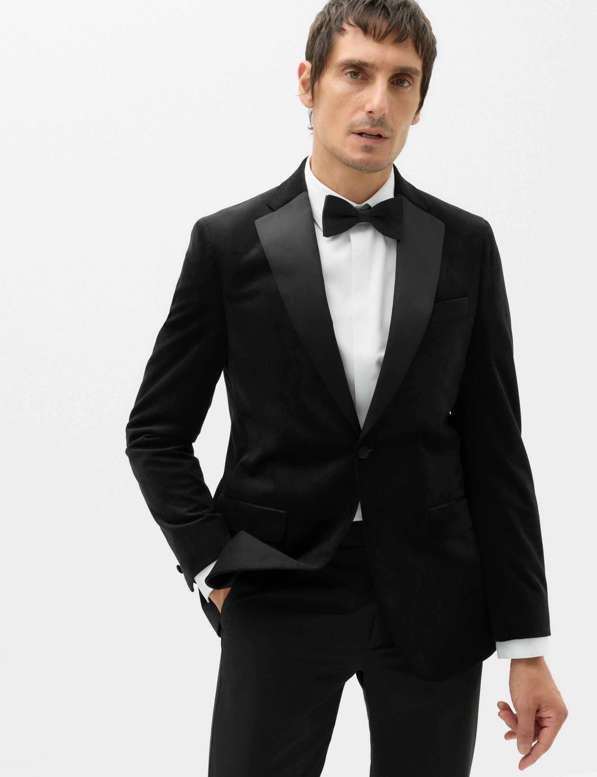 Tailored Fit Velvet Blazer