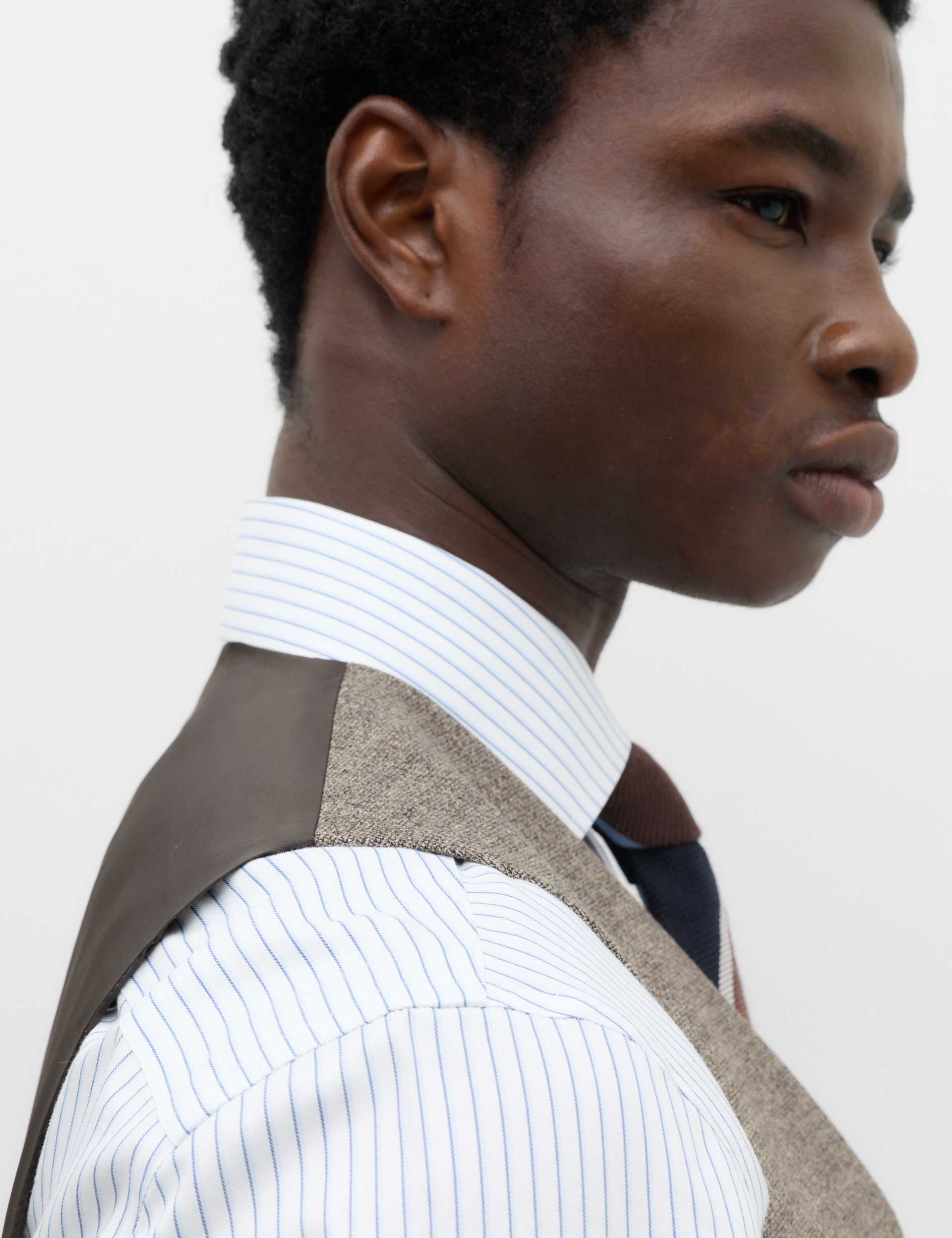 Regular Fit Striped Waistcoat thumbnail 4
