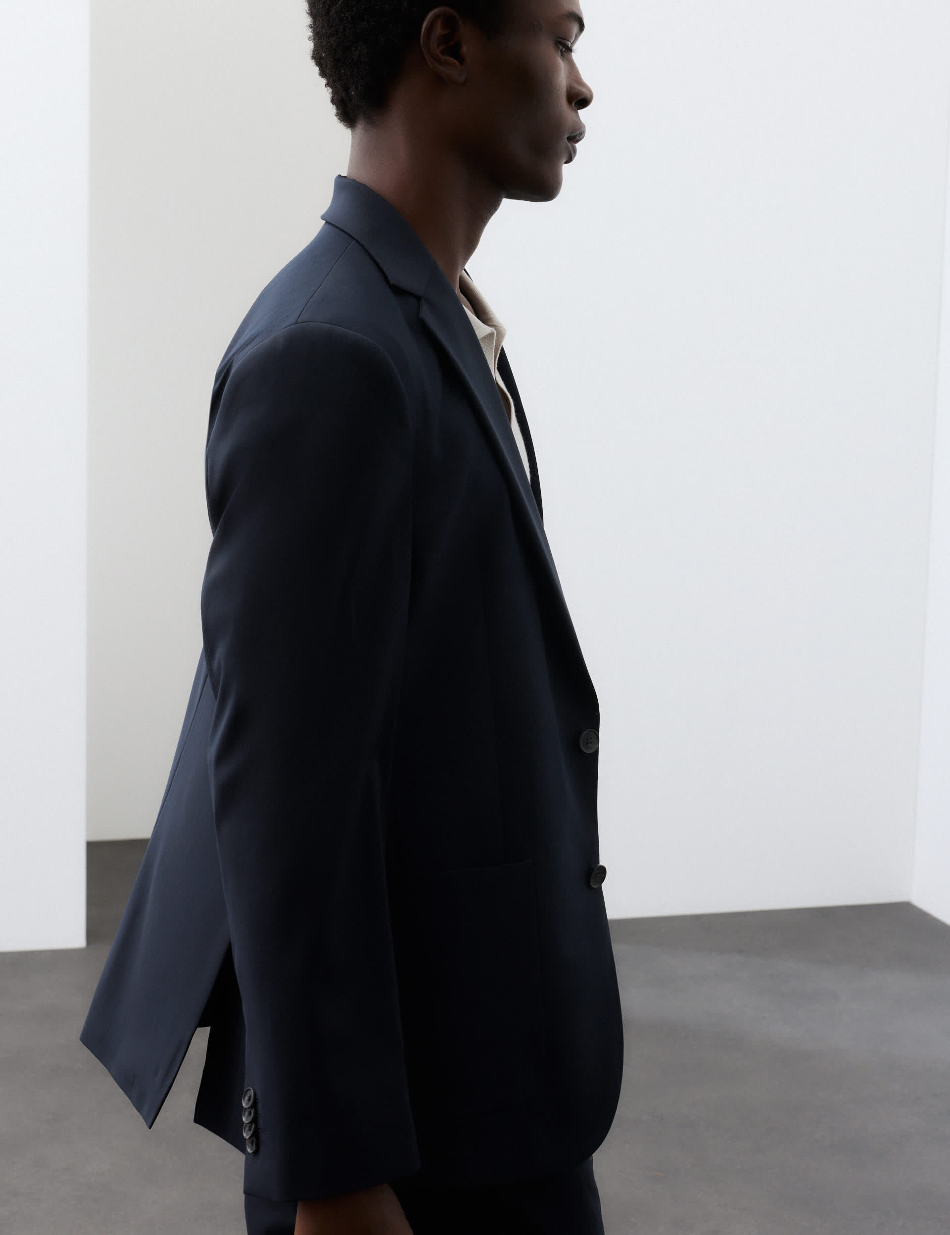 Tailored Fit Performance Blazer thumbnail 5
