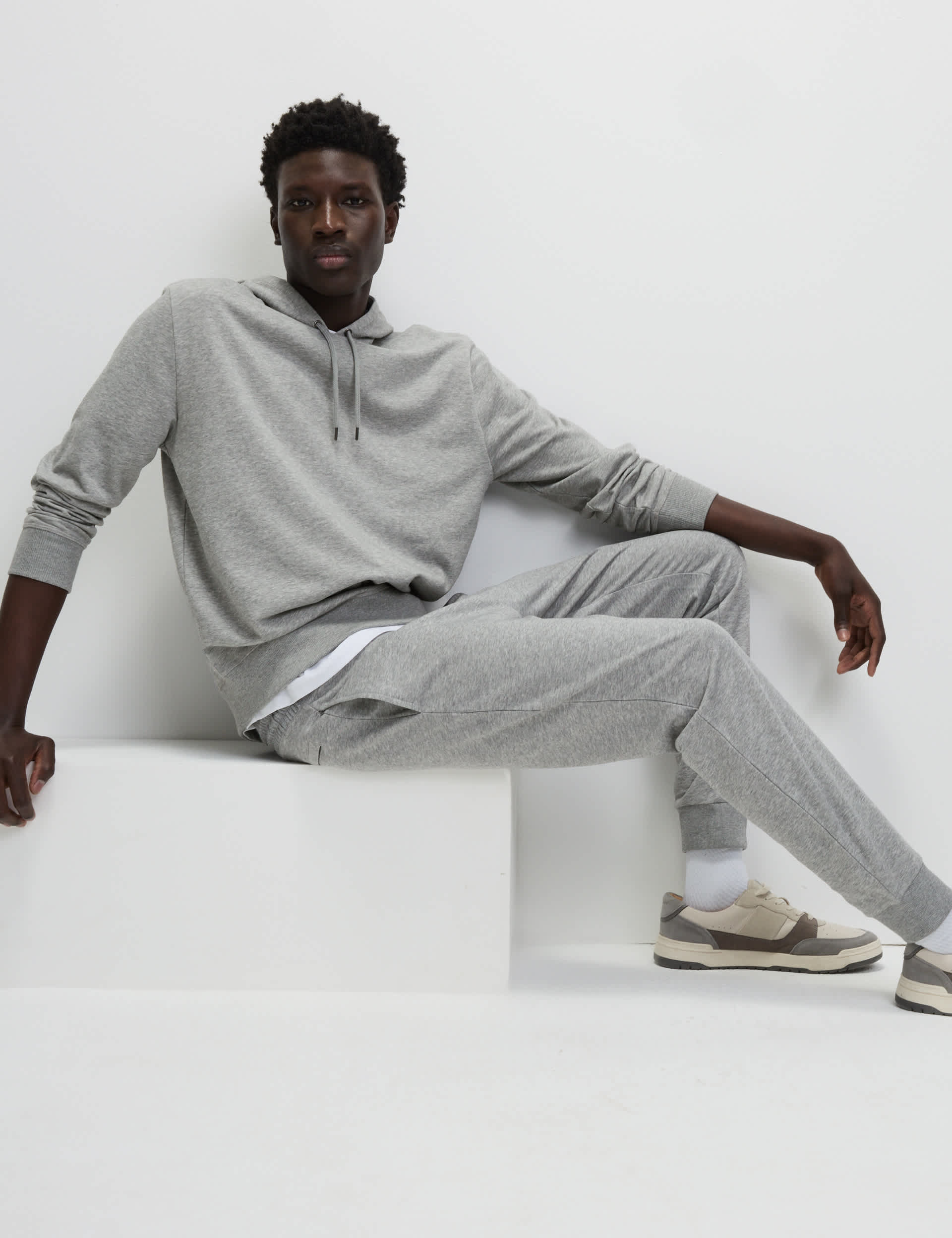Mens cuffed jogging bottoms 2025