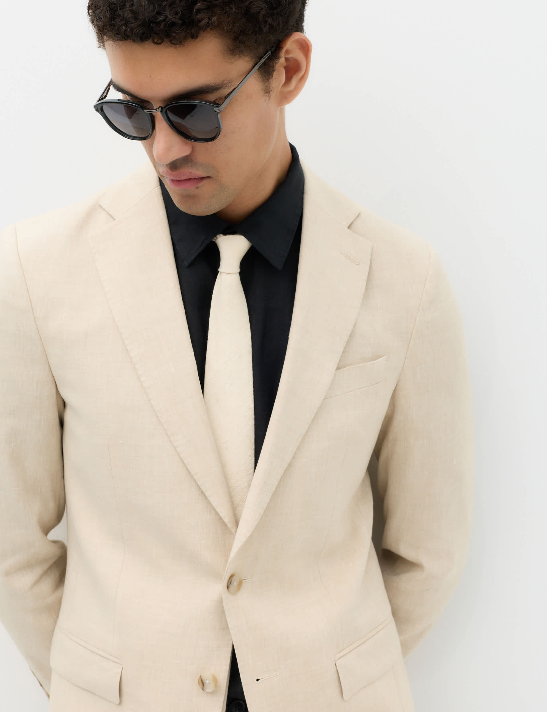 Tailored Fit Linen Cotton Blend Herringbone Blazer thumbnail 4