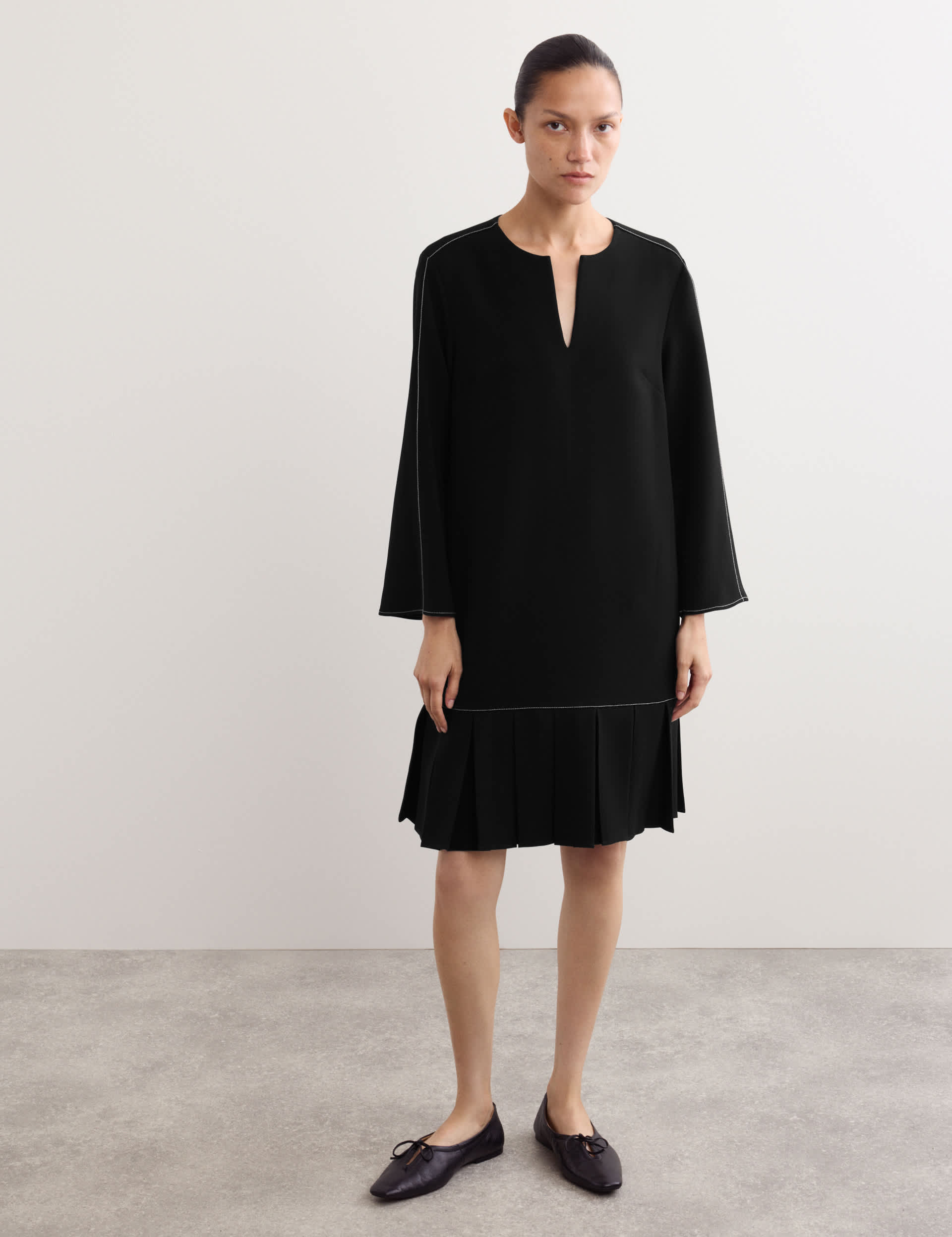 Crepe Box Pleat Shift Dress