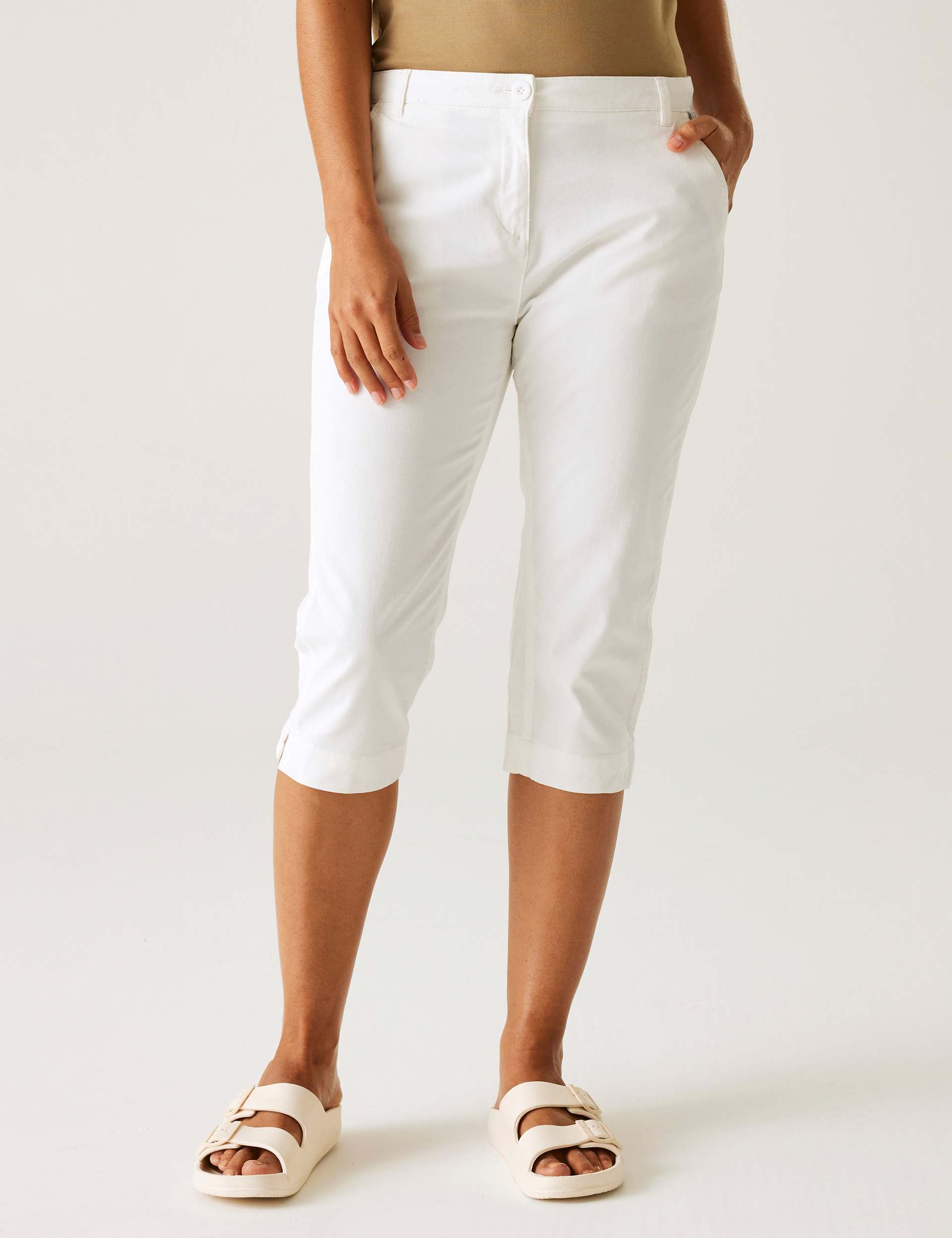 Bayletta Cotton Rich Casual Capri Shorts Regatta M S