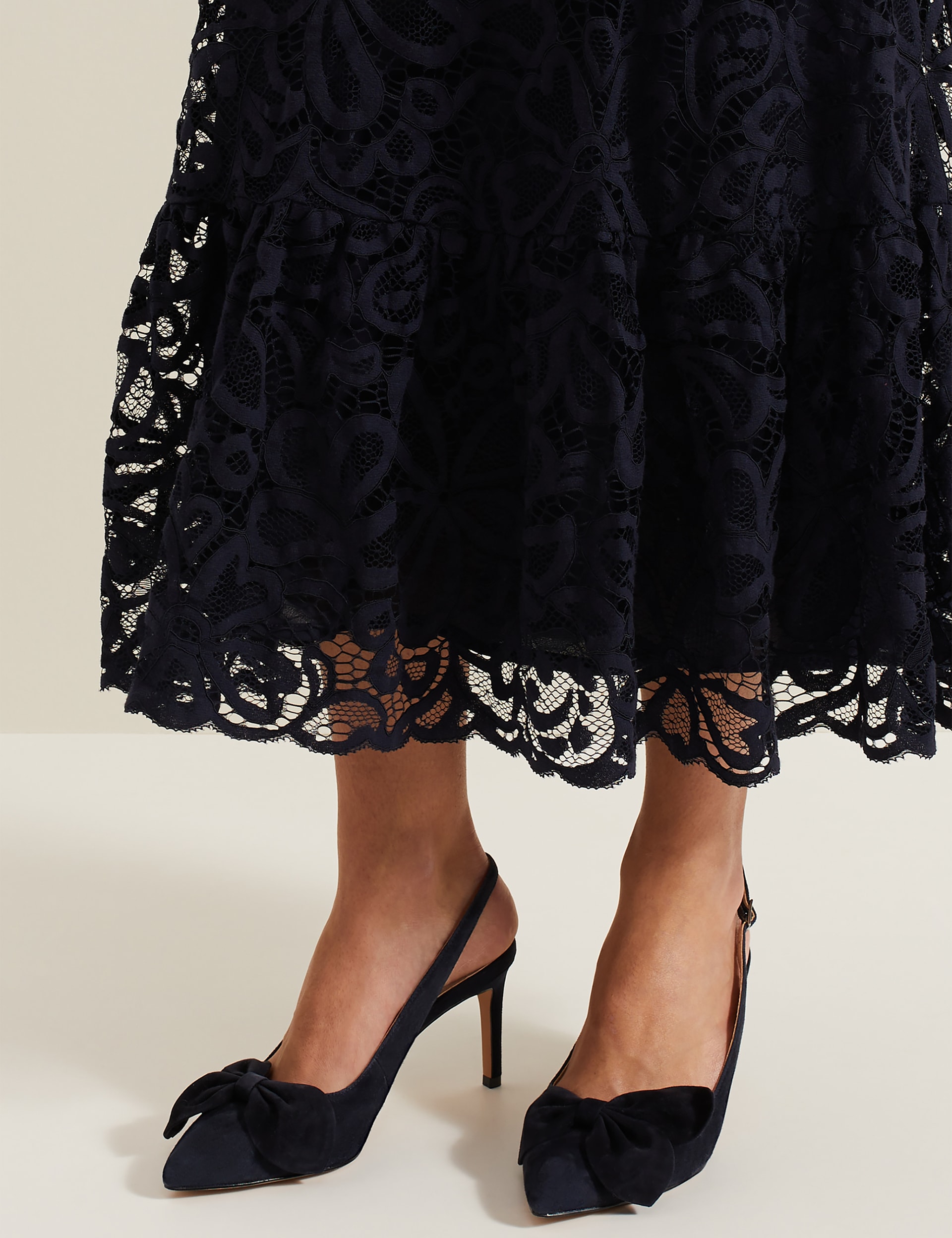 pointed slingback shoes