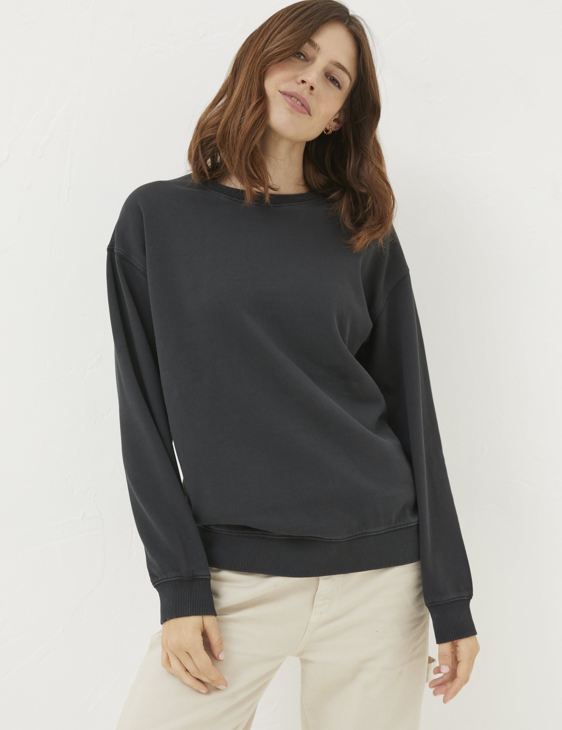0401~v-neck FEONA sweatshirt with lace up detail