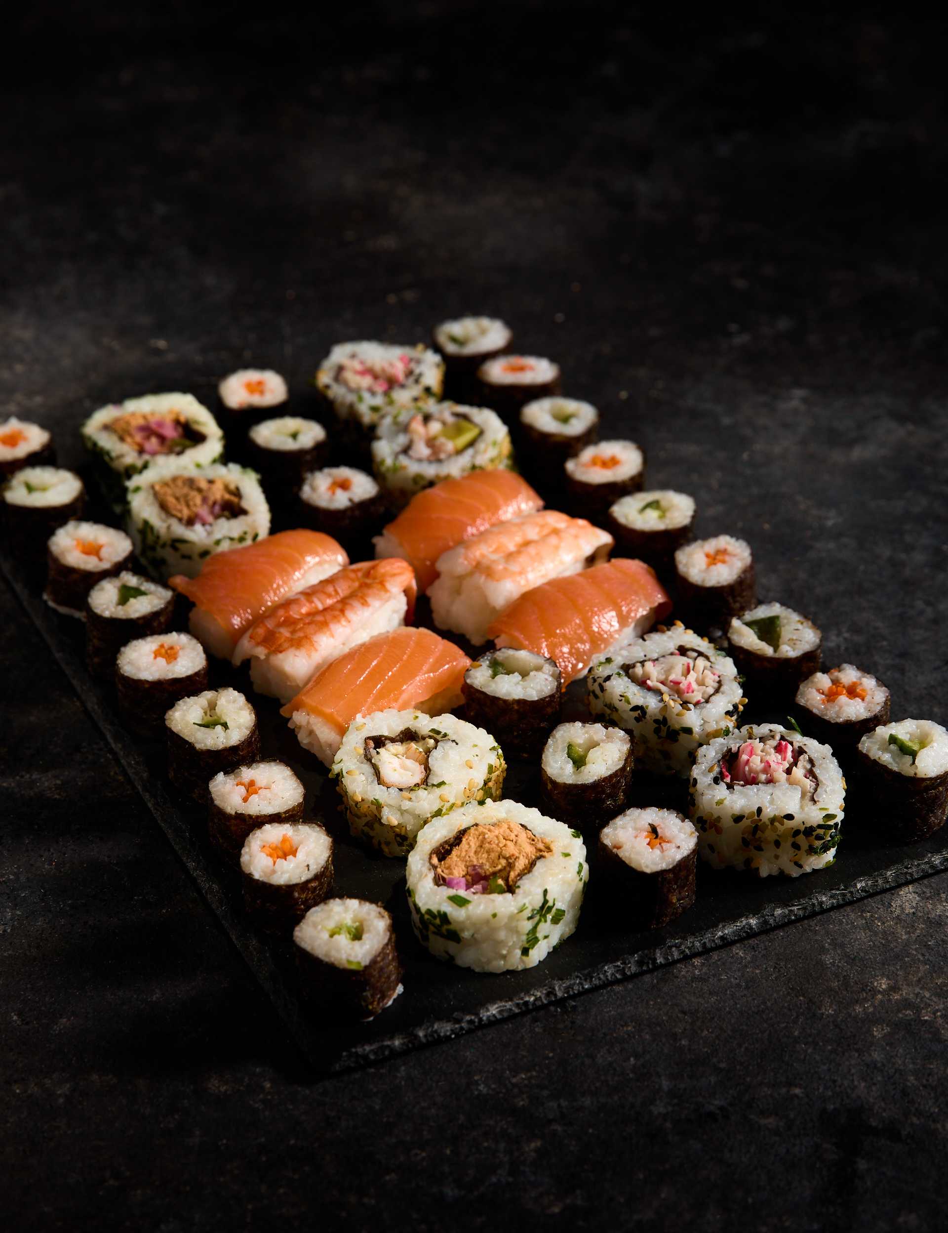 Classic Sushi Platter (Serves 4)