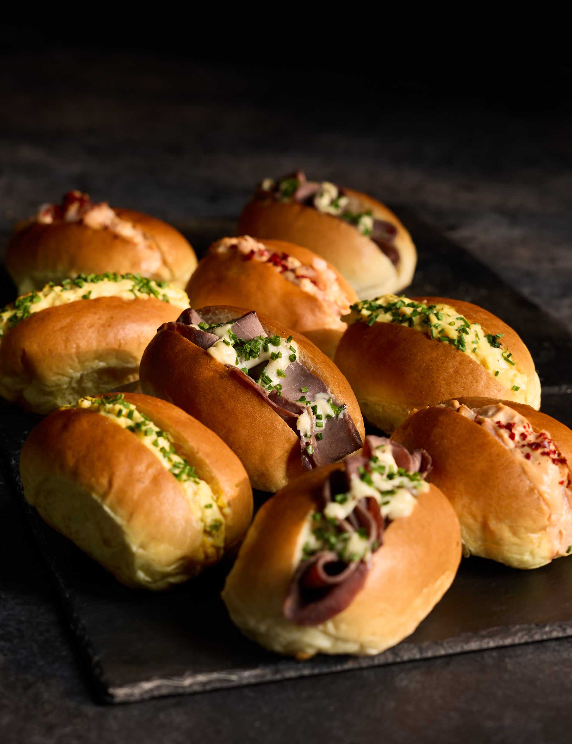 Mini Roll Brioche Platter (9 Pieces)