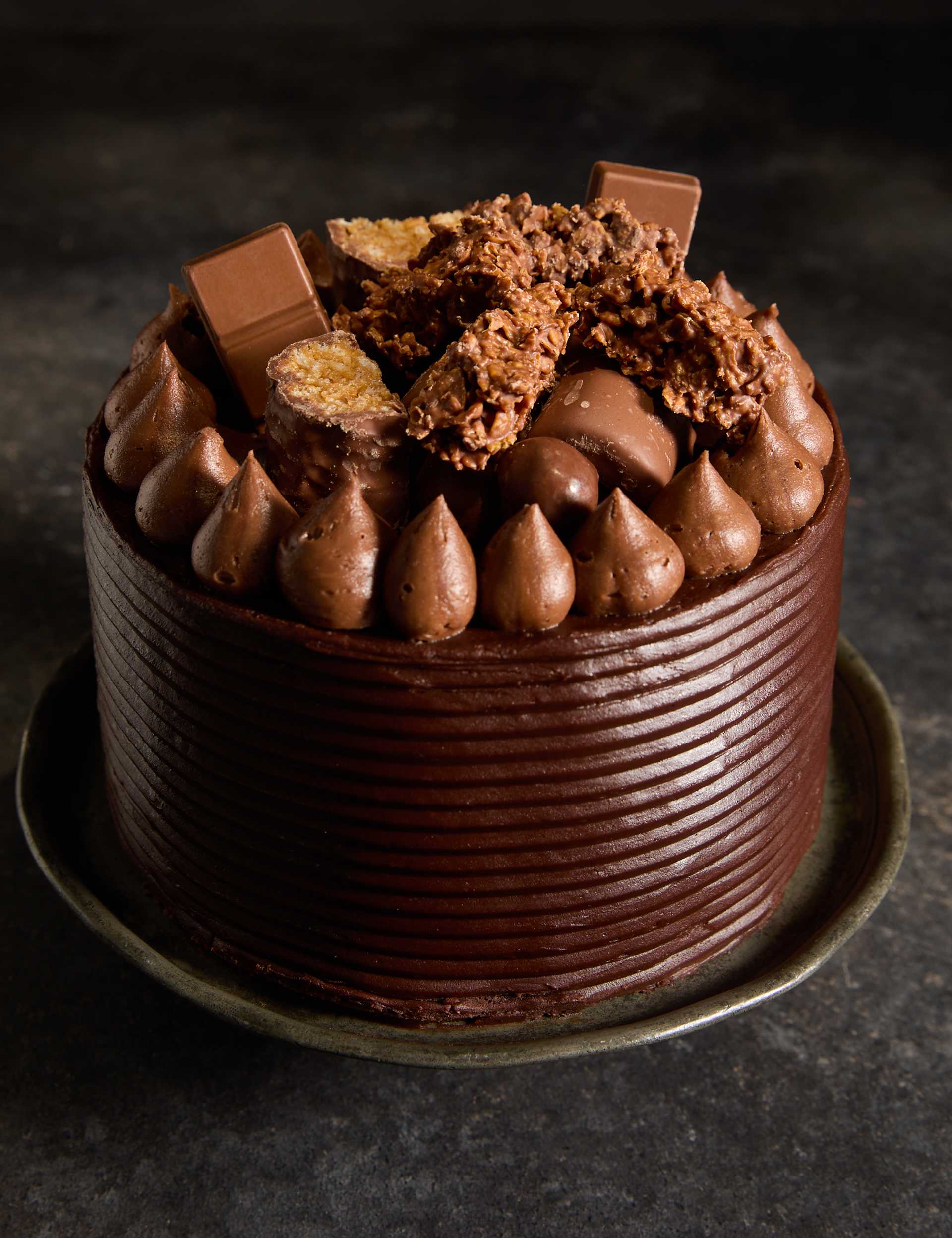 Chocolate Mini Bite Cake (Serves 16)